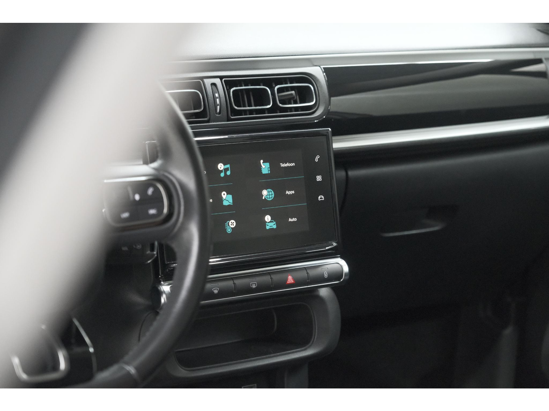Citroen C3 PureTech 82 S&S Shine | Camera | Navigatie | Climate control | 17 Inch Lichtmetalen Velgen