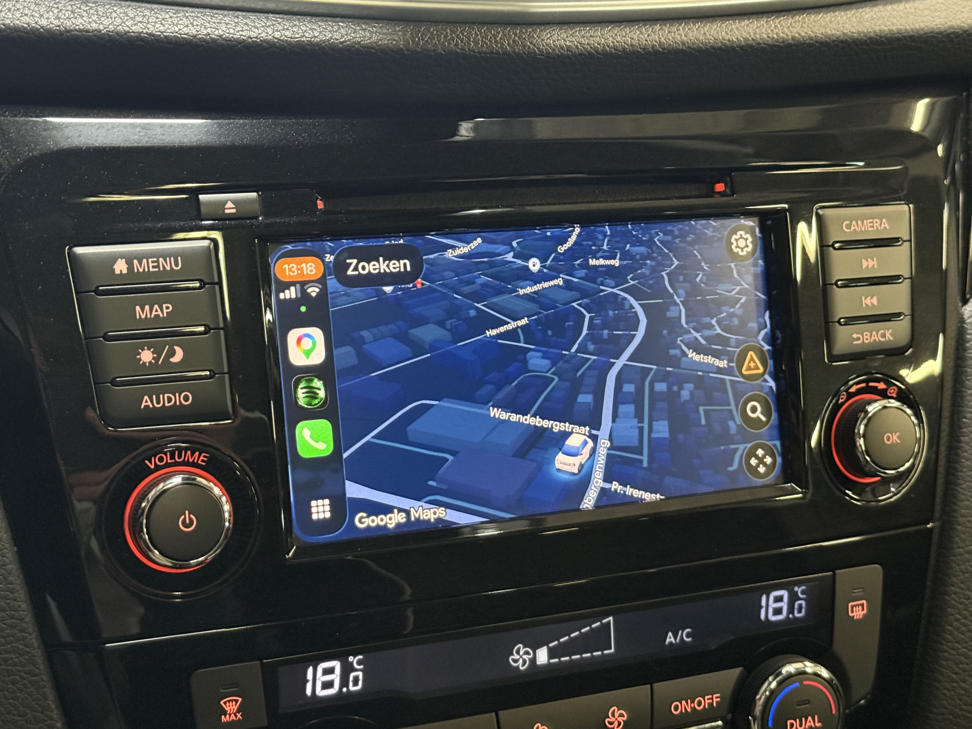 Nissan Qashqai 1.3 DIG-T Design Edition | Panoramadak | Trekhaak | 360 Camera