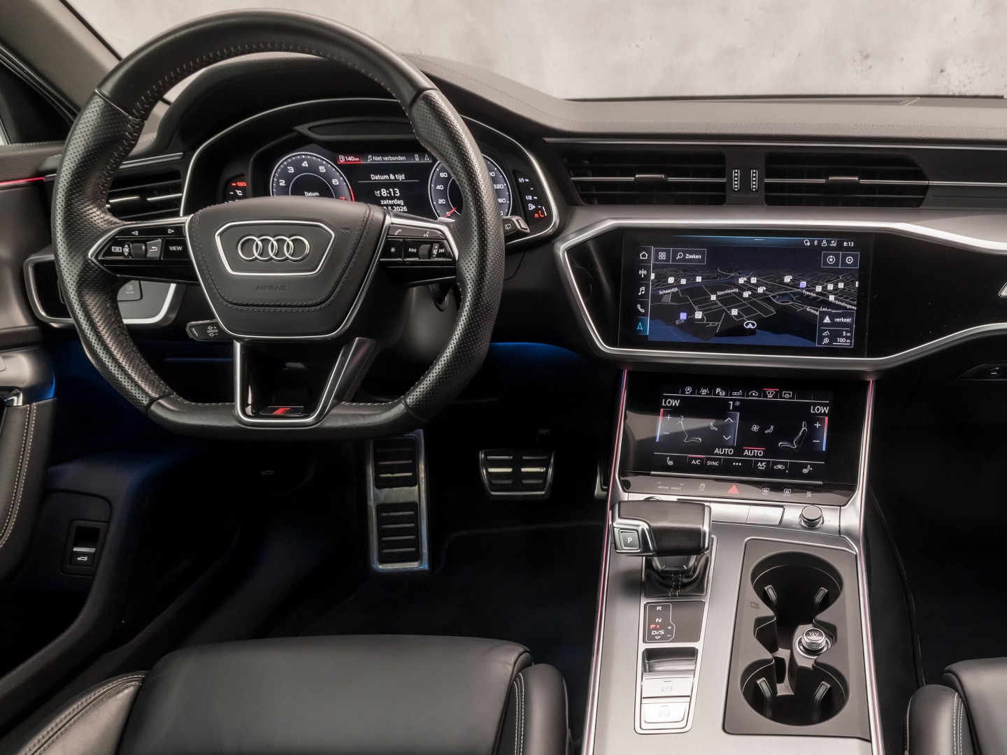 Audi A6 Avant 55 TFSI quattro S-Line 340Pk Automaat (PANORAMADAK, 6 CILINDER, BANG&OLUFSEN, HEAD-UP DISPLAY, NAPPA LEDER, MEESTURENDE ACHTERAS, CAMERA, STOELVERWARMING, SFEERVERLICHTING, ADAPTIVE CRUISE, MATRIX LED, NIEUWSTAAT)