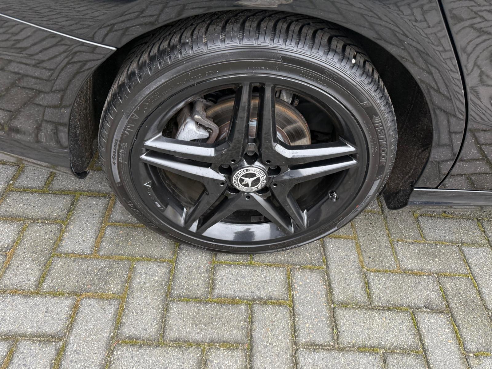 Mercedes-Benz CLA-klasse Shooting Brake 180 d Business Solution | 1E EIGENAAR | 3/6/12MND GARANTIE | AUTOMAAT | AIRCO | CRUISE | NAVI | LMV | LED | TREKHAAK |