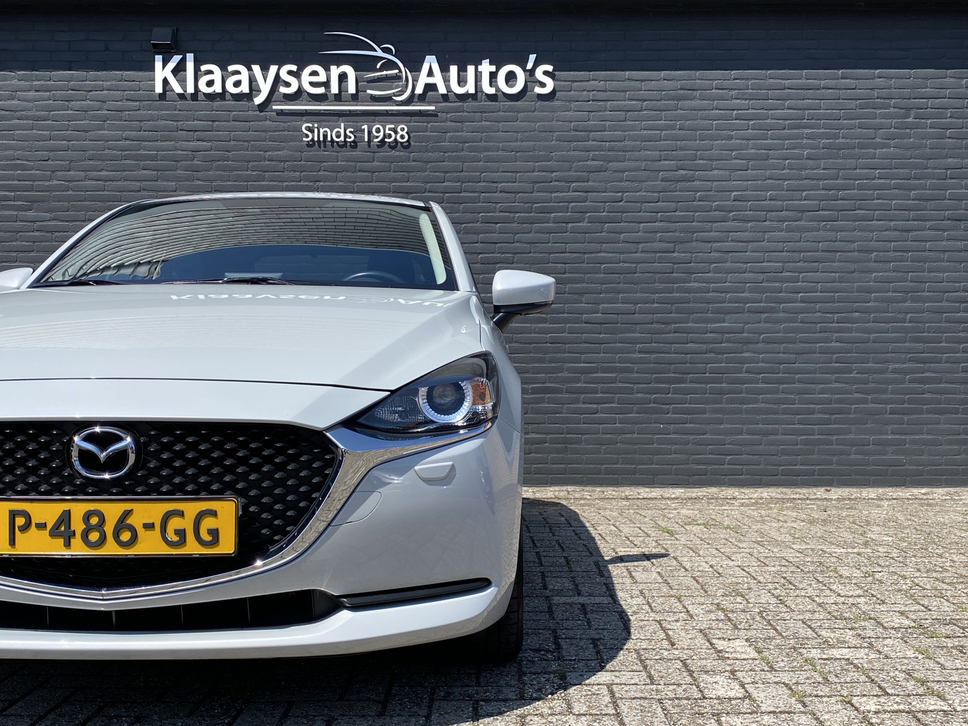 Mazda 2 1.5 Skyactiv-G Comfort | 1e eigenaar | dealer onderh. | navigatie | stoelverw. | cruise control | apple carplay