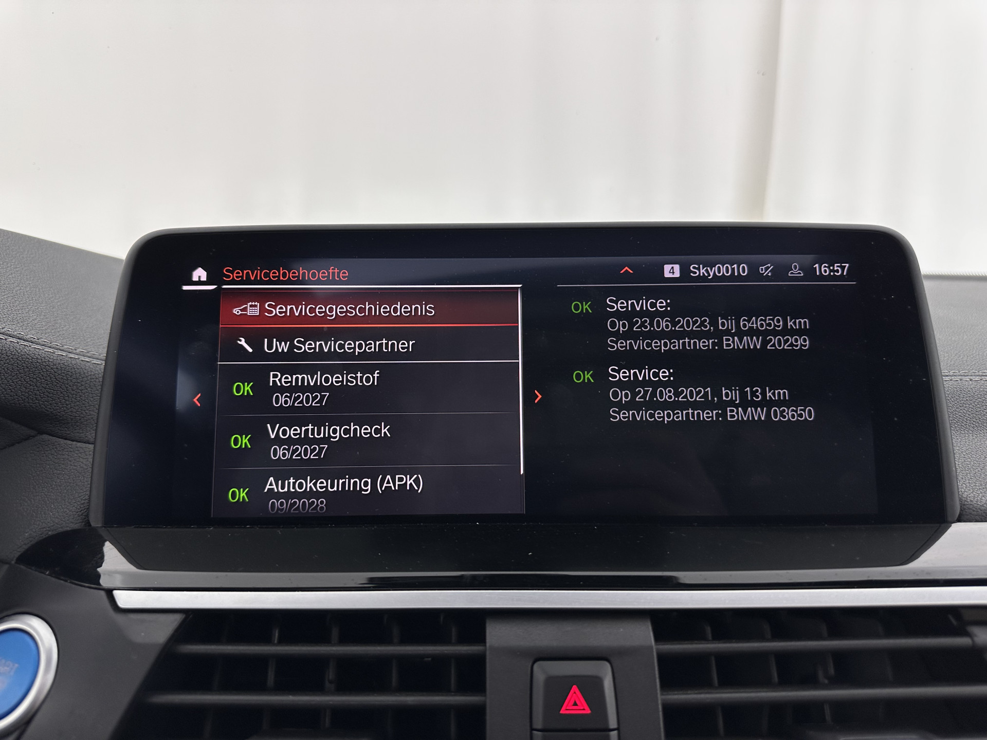 BMW iX3 High Executive 80 kWh [ 3-Fase-11kW ] {SOH-96%} (INCL-BTW) Aut. *PANO | LEATHER | HARMAN/KARDON | FULL-LED | BLINDSPOT | MEMORY-PACK | DIGI-COCKPIT | HEATED-SPORTSEATS | KEYLESS | TOPVIEW | DAB+ | NAVI-FULLMAP | HEAD-UP | 20''ALU*