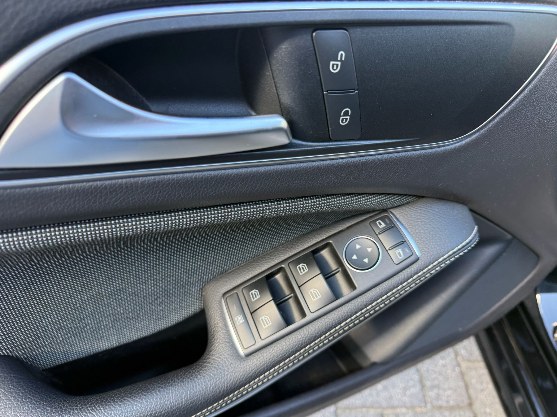 Mercedes-Benz A-klasse 160 Ambition | 2E EIGENAAR | 3/6/12MND GARANTIE | AUTOMAAT | LED | CRUISE | NAVI | AIRCO | BLUETOOTH | TREKHAAK |