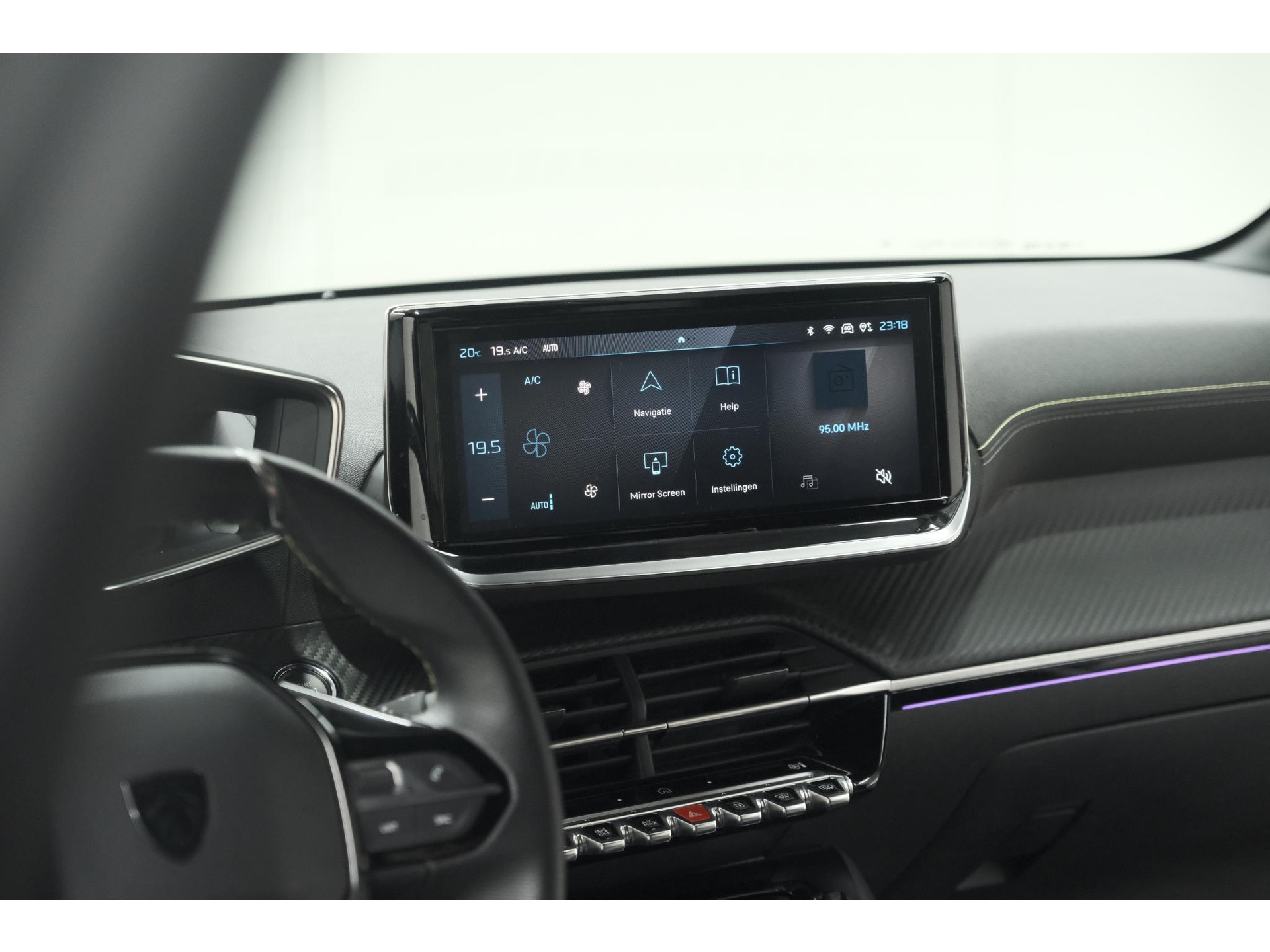 Peugeot 208 PureTech 100 GT | Camera | Navigatie | Apple Carplay | Parkeersensoren