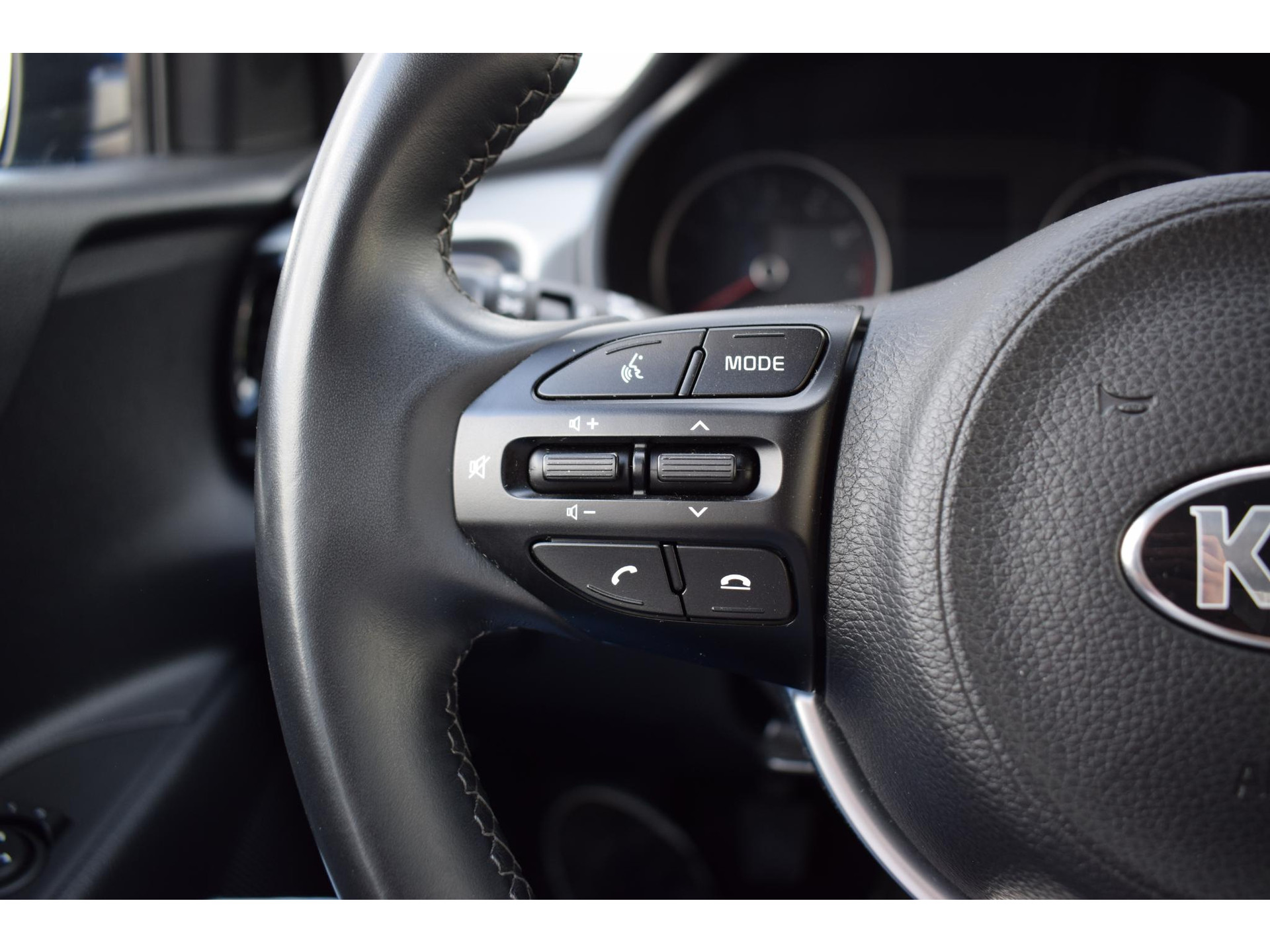 Kia Rio 1.0 T-GDi MHEV DynamicLine | Apple Carplay | ACC | Camera | Airco