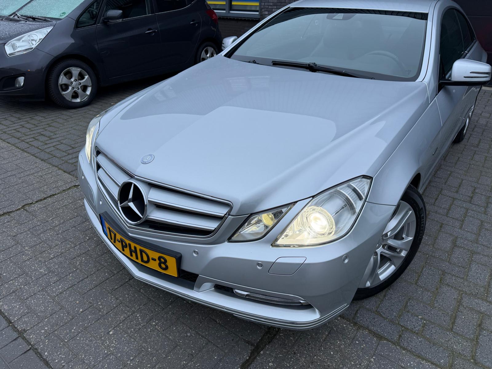 Mercedes-Benz E-klasse Coupé 200 CGI Avantgarde | 2E EIGENAAR | 3/6/12MND GARANTIE | LEDER | NAVI | CRUISE | LMV |