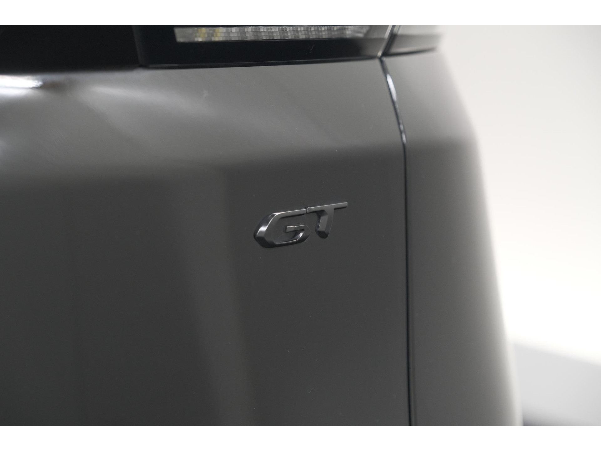 Peugeot 3008 PureTech 130 EAT8 GT Black Pack | Camera | Adaptieve Cruise Control | Elektronische Kofferklep | Apple Carplay