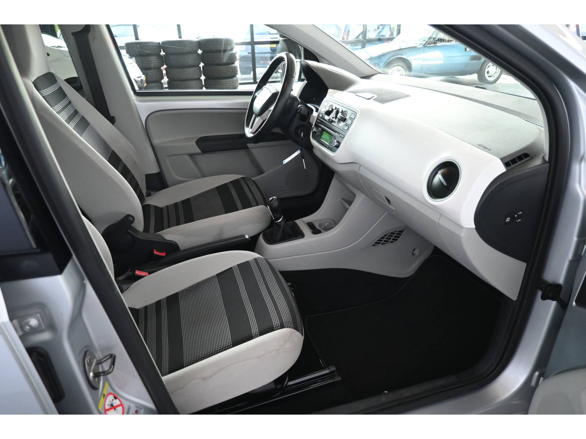 SEAT Mii 1.0 Chill Out Airco Elektrisch Pakket! Rijklaarprijs! Inruil Mogelijk!