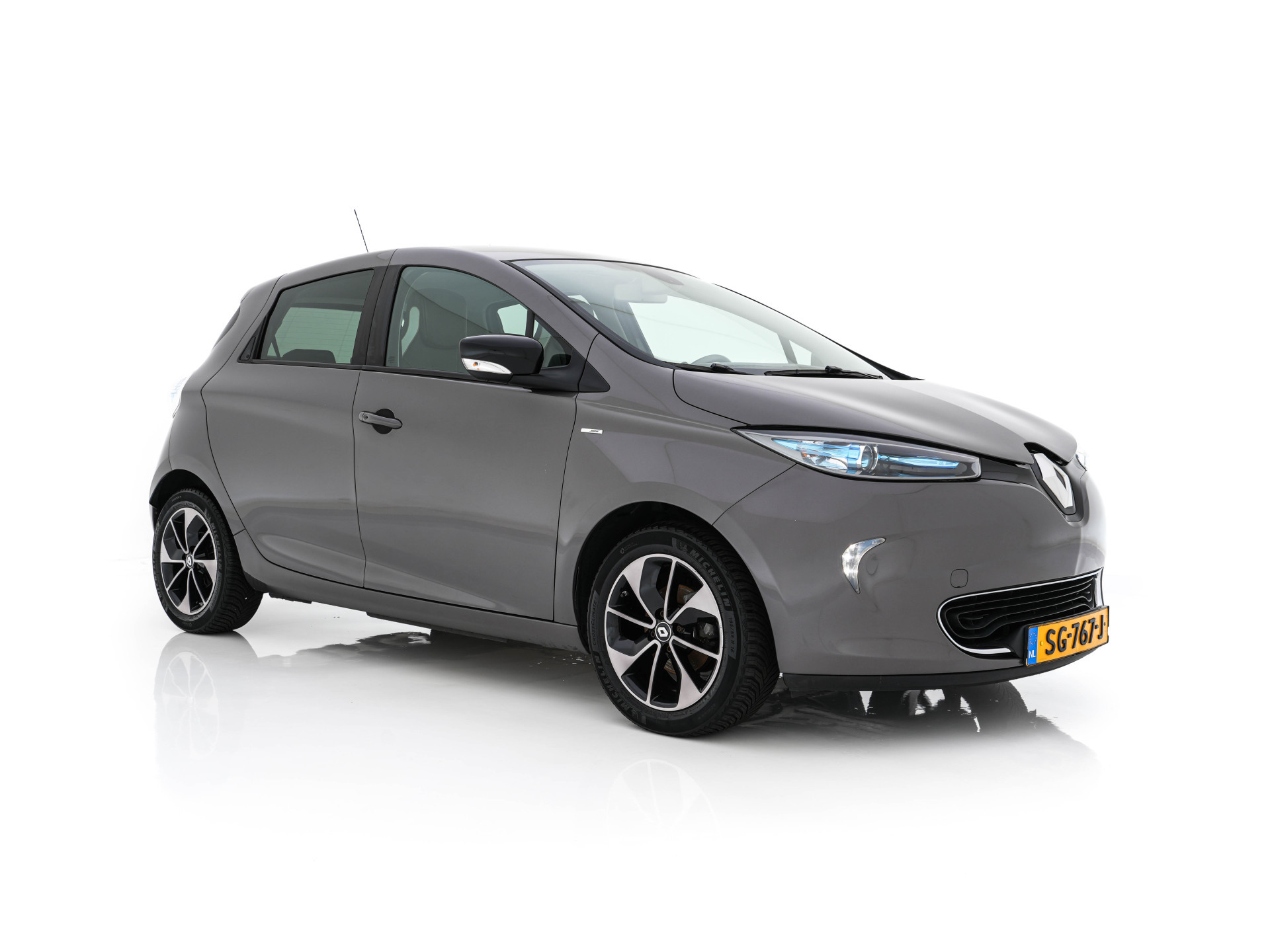 Renault ZOE R90 Bose 41 kWh (Inclusive-Battery) [ 3-Fase-22kW ] {SOH-85%} Aut.*LEATHER | BOSE-AUDIO | NAVI-FULLMAP | FULL-LED | DIGI-COCKPIT | CRUISE | ECC | PDC | PRIVACY-GLASS | HEATED-COMFORTSEATS | 16"ALU*