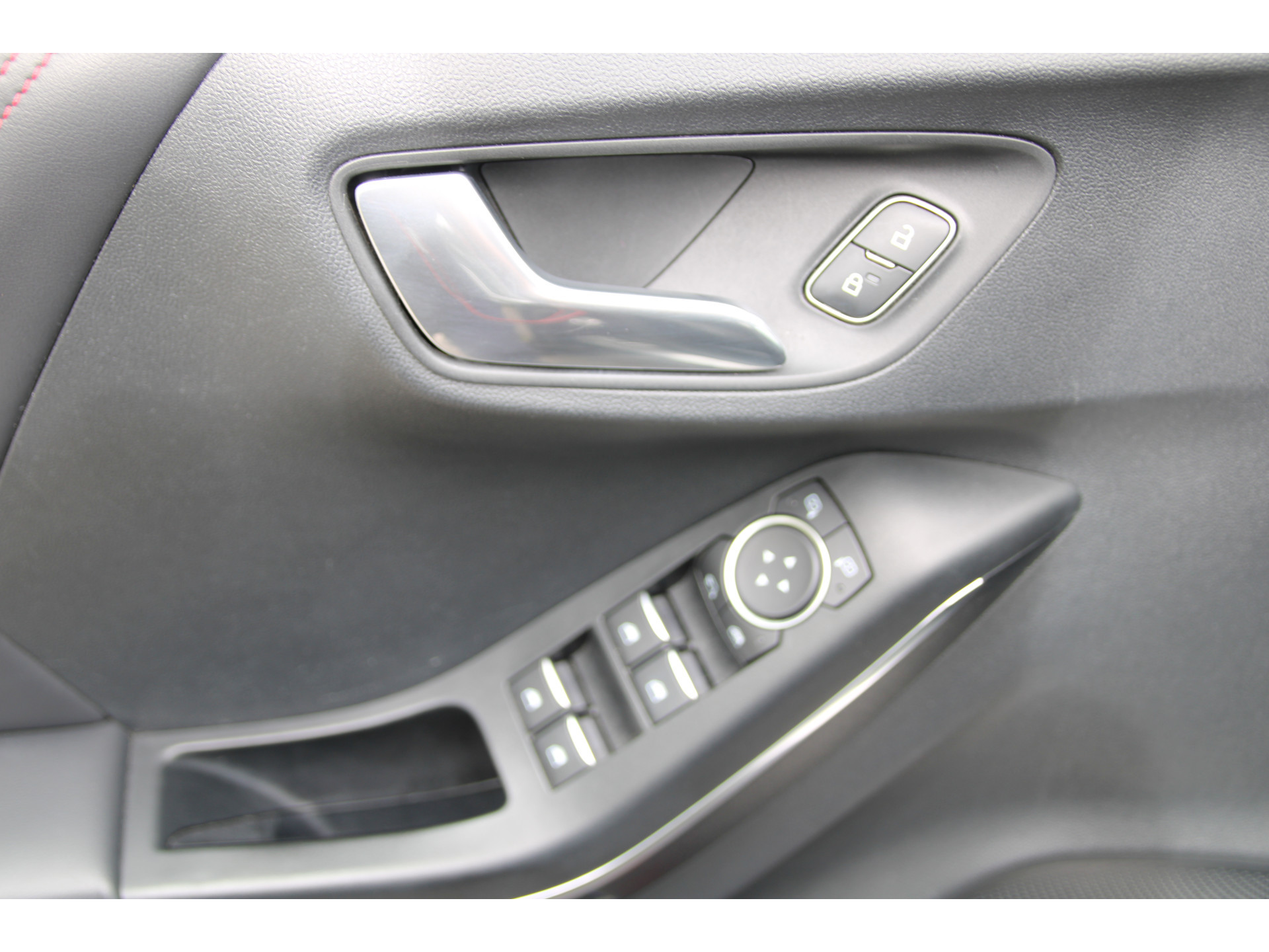 Ford Puma 1.0 EcoBoost 155 PK Hybrid ST-Line X PANORAMADAK | LED | BLIS | 18-INCH