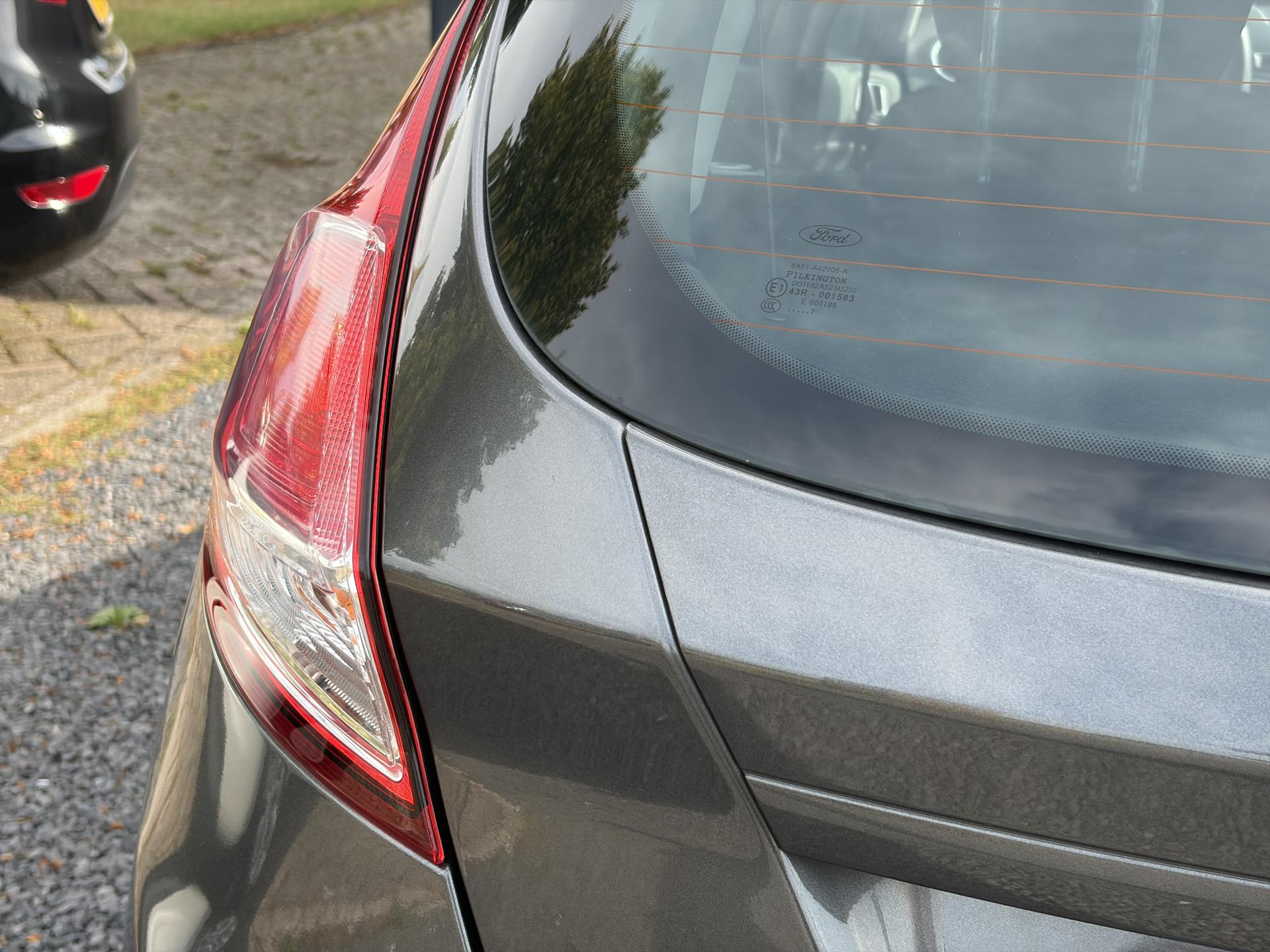 Ford Fiesta 1.0 Style Ultimate 2e Eigenaar l Navi l Airco l Cruise l Lm velgen l Pdc V+A l N.A.P l 5 Deurs l Weinig km l Zeer Zuinig l Apk tot 04-2027