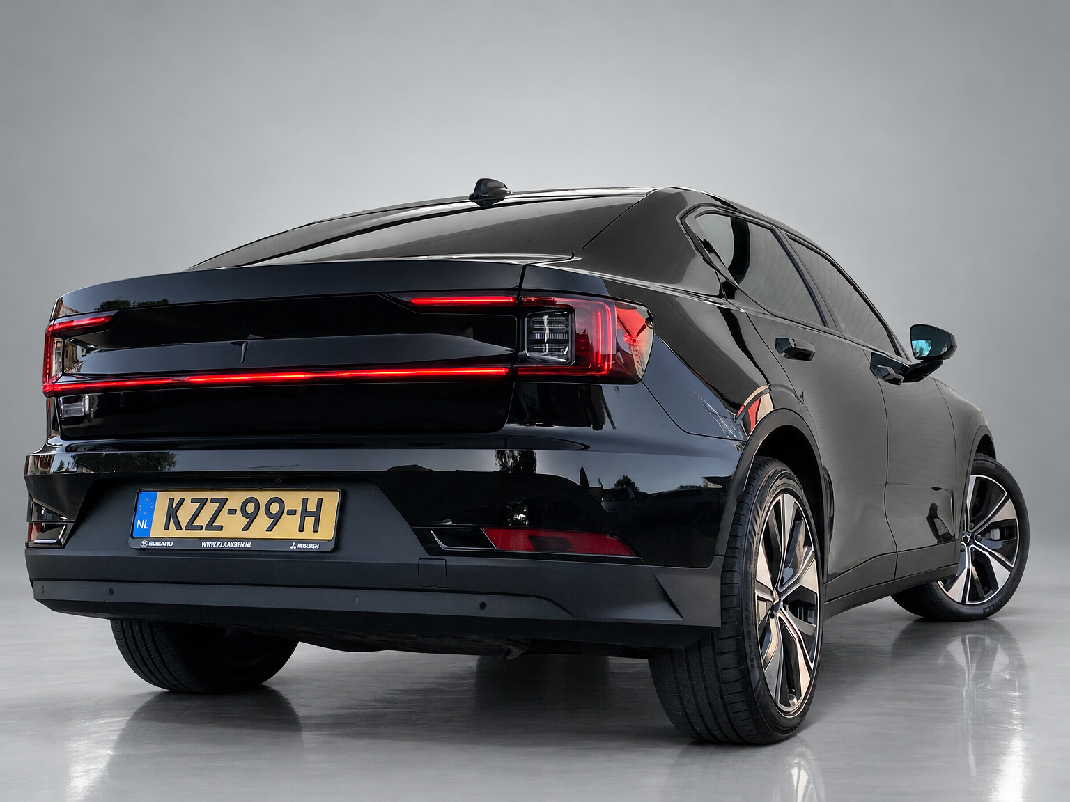 Polestar 2 Long Range Single Motor 78 kWh | 1e eigenaar | navigatie | 360 camera | elektr. a. klep | memory stoel | BTW auto
