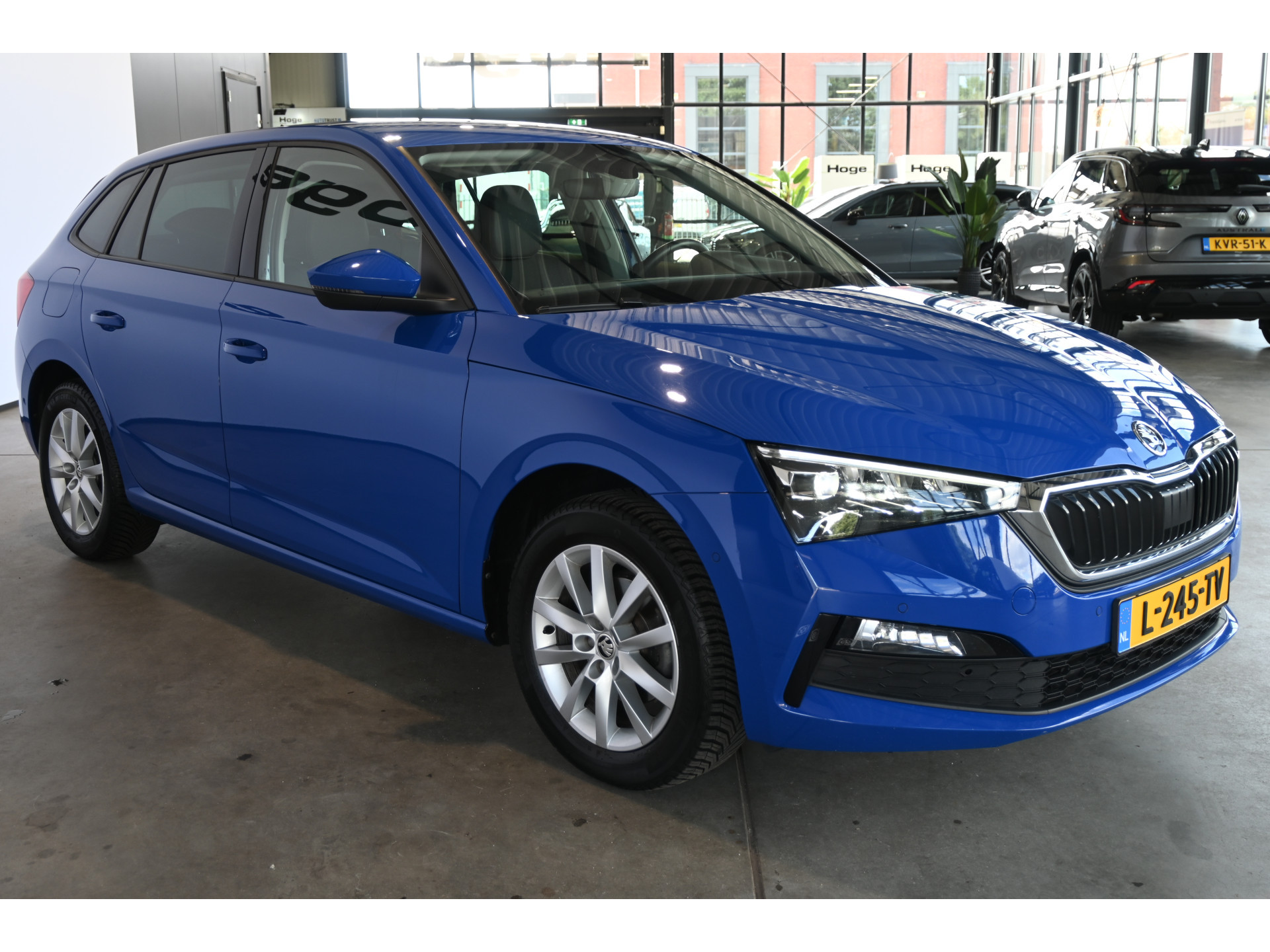 ŠKODA Scala 1.0 TSI Business Edition Nap! Adaptieve Cruise Clima Lane Assist Trekhaak Stoelverwarming CarPlay Goed Onderhouden! Inruil Mogelijk!