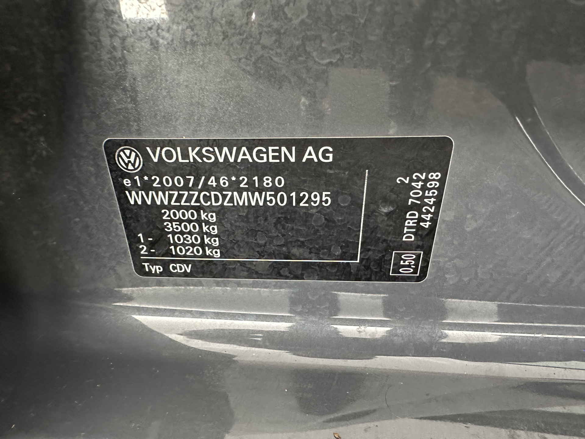 Volkswagen Golf Variant 2.0 TDI Life Business (INCL-BTW)  *FULL-LED | DIGI-COCKPIT | NAVI-FULLMAP | HEATED-COMFORTSEATS | KEYLESS | DAB+ | CARPLAY | ECC | AMBIENT-LIGHT | PDC | 16''ALU*