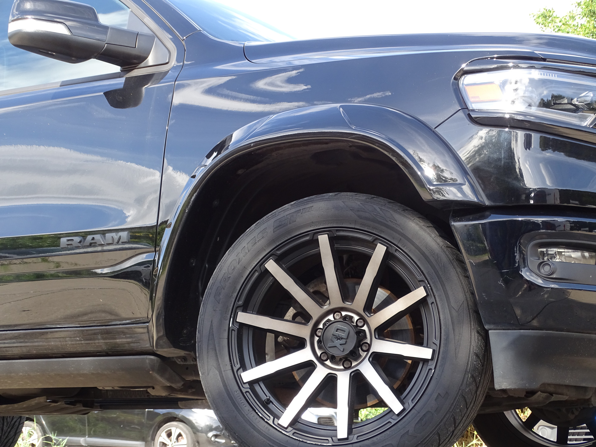 Dodge Ram 1500 5.7 V8 4x4 Crew Cab Limited