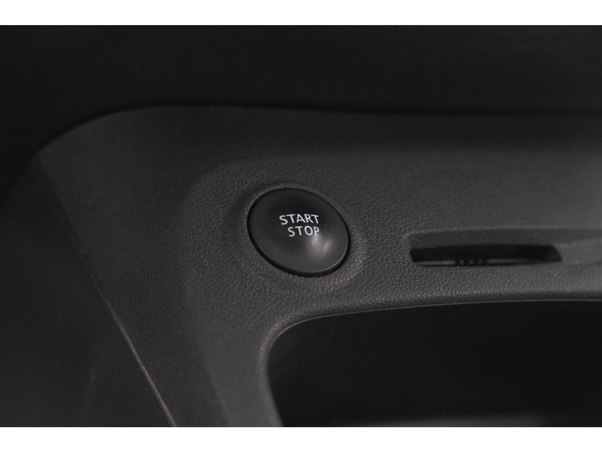 Renault Captur TCe 130 Intens | Camera | Navigatie | Parkeersensoren | Climate Control