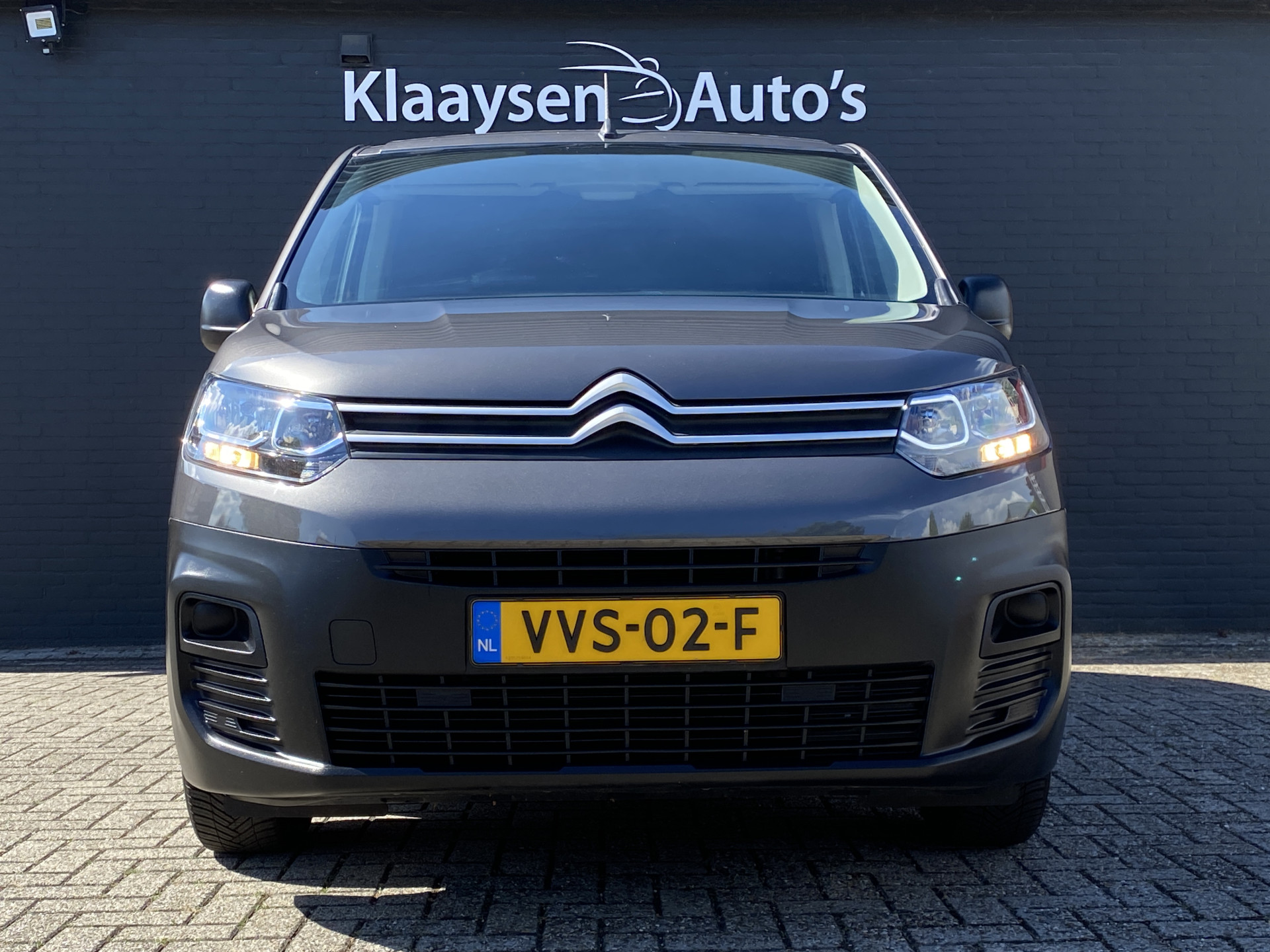 Citroën Berlingo 1.5 BlueHDi 100 S&S L1 | apple carplay | trekhaak | schuifdeur | airco | houten laadvloer | 3 persoons | excl. BTW