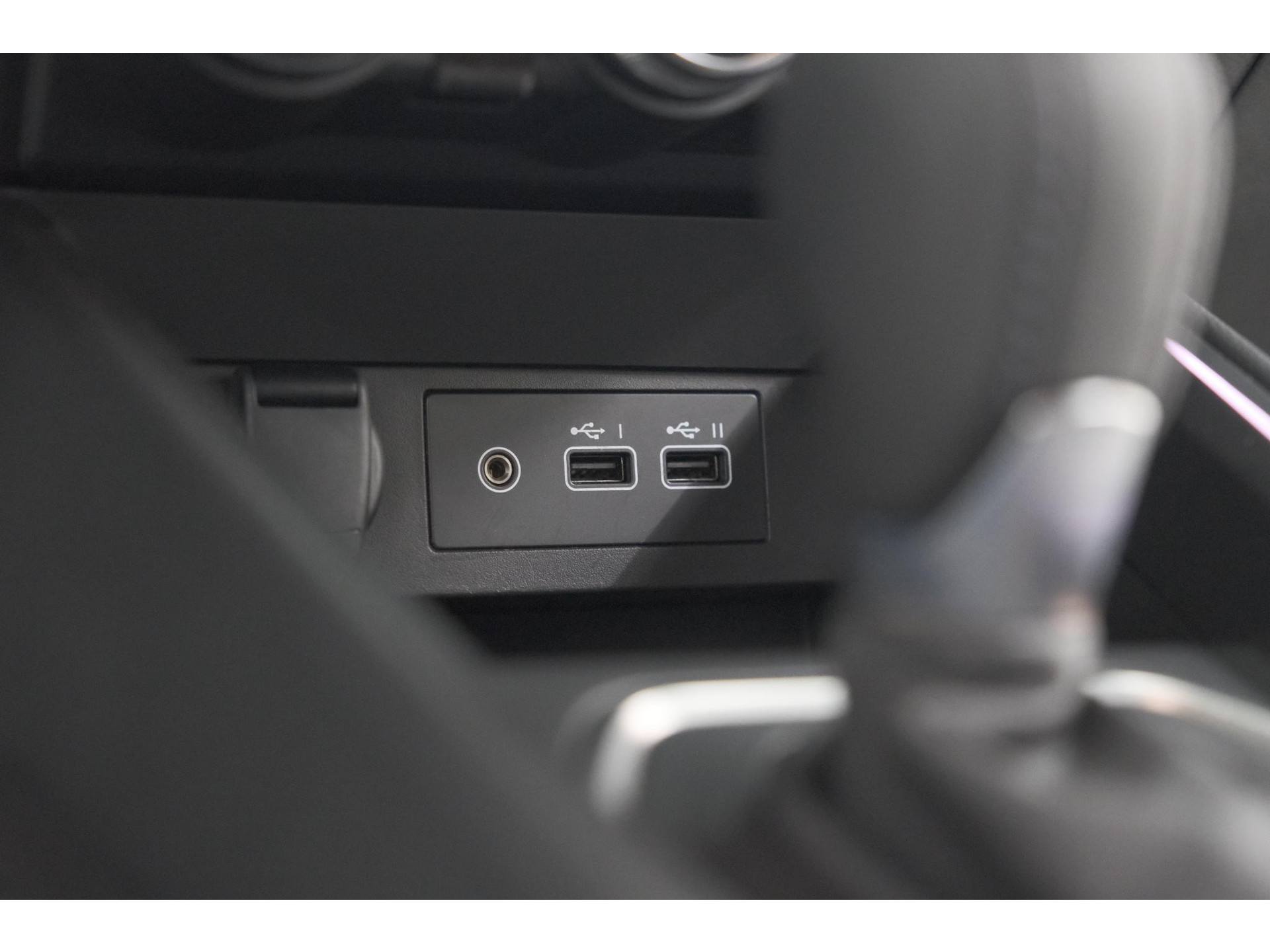 Renault Clio 1.6 E-Tech Full Hybrid 145 techno | 360 Camera | Adaptieve Cruise Control | Dodehoekdetectie | 9.3 Inch Groot Scherm