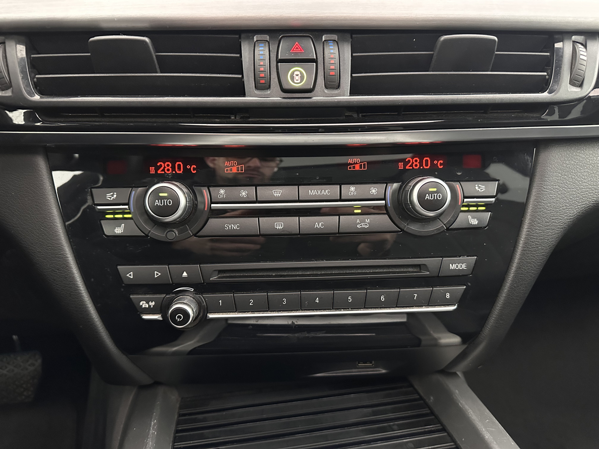 BMW X5 xDrive30d M-Sport High Executive (INCL-BTW) Aut. *PANO | FULL-LED | SOFTCLOSE | LEATHER | TOPVIEW | BLINDSPOT | HARMAN/KARDON | MEMORY-PACK | AMBIENTLIGHT | KEYLESS | DAB+ | HEATED-COMFORTSEATS | TOWBAR | 20"ALU*