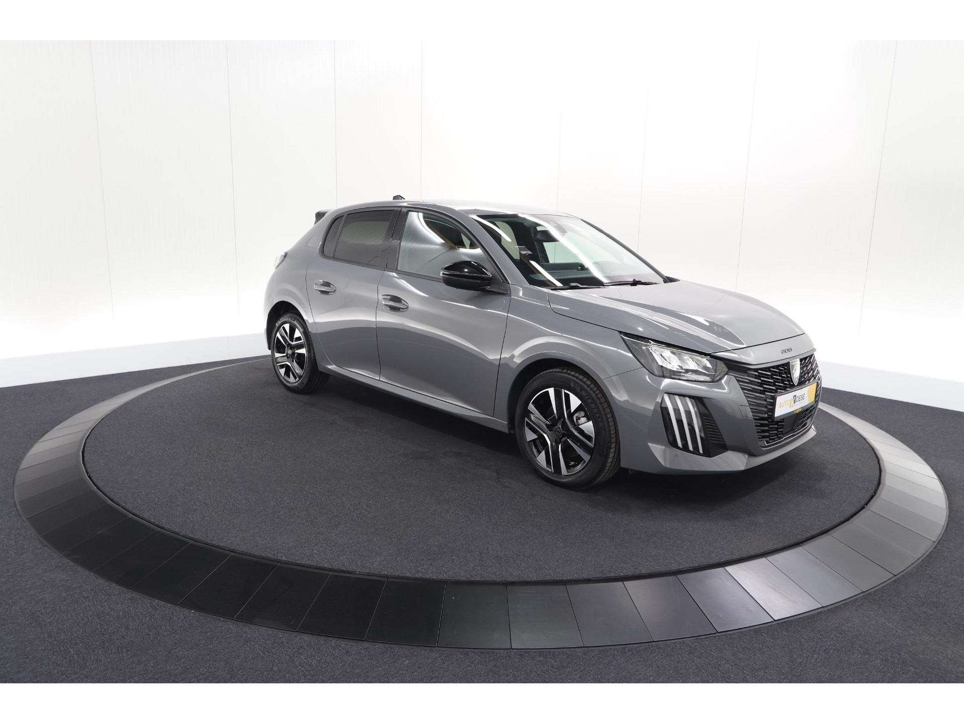 Peugeot 208 1.2 Hybrid 110 e-DCS6 Allure | Apple Carplay | Parkeersensoren Voor + Achter | Climate Control