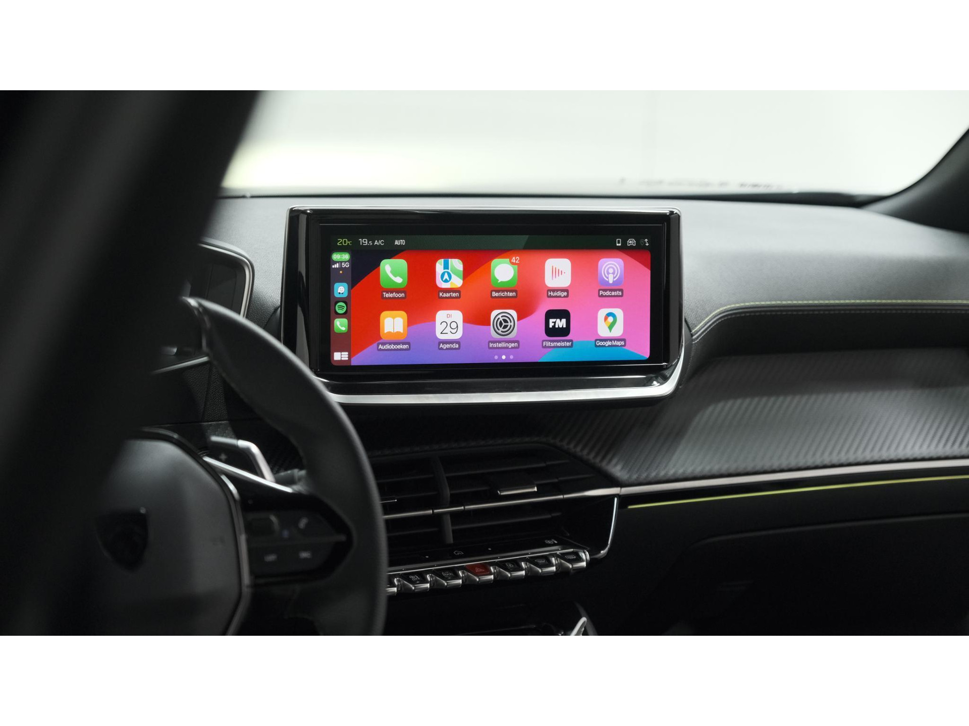 Peugeot 2008 PureTech 130 EAT8 GT | 360 Camera | Adaptieve Cruise Control | Dodehoekdetectie | Apple Carplay