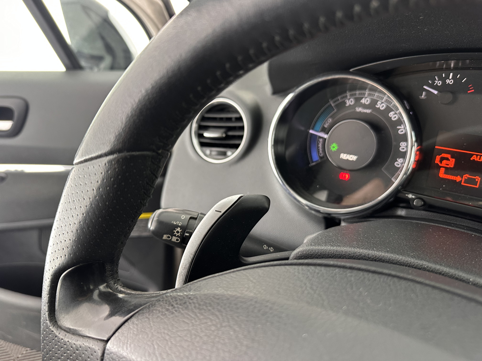 Peugeot 3008 2.0 HDiF HYbrid4 Aut. *NAVI-FULLMAP | COMFORT-SEATS | ECC | SHIFT-PADDLES | PDC | CRUISE | 16''ALU*