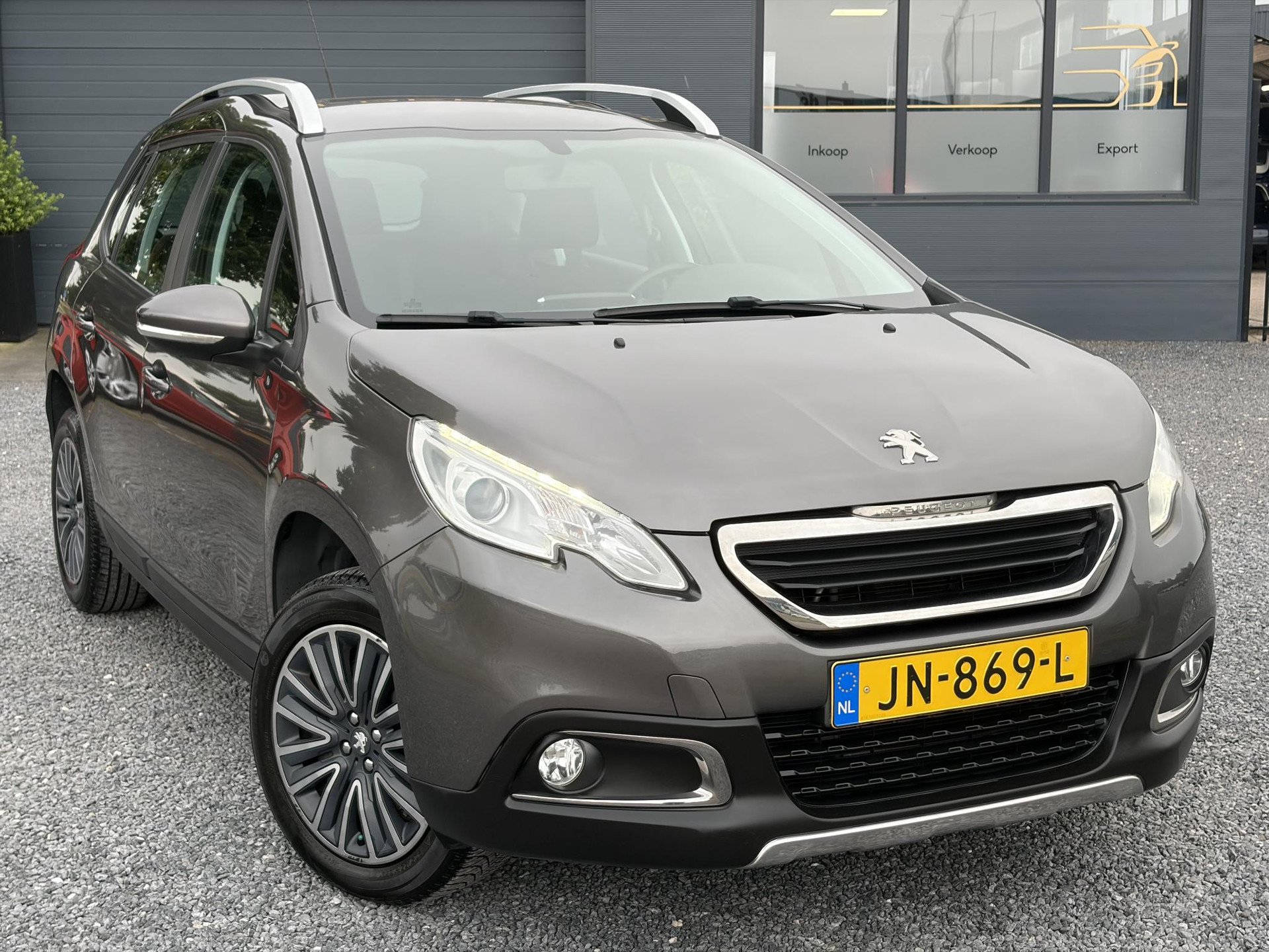 Peugeot 2008 1.2 PureTech Blue Lion 2e Eigenaar,Navi,Trekhaak,Airco,Cruise,Pdc,N.A.P,Weinig km,Zeer Zuinig,Apk tot 03-2027