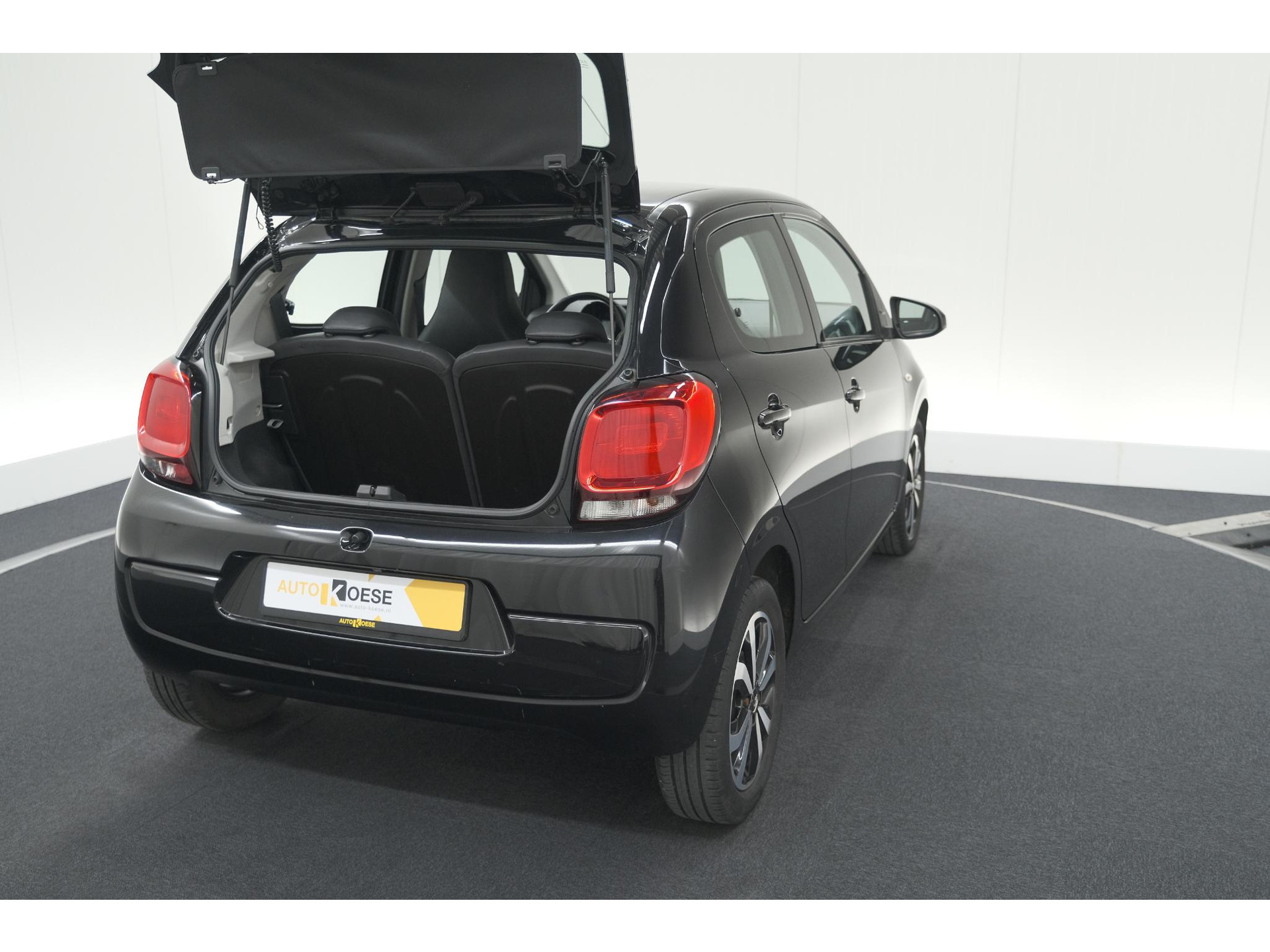 Citroen C1 1.0 VTi Shine | Automaat | Stoelverwarming | Camera | Lederen bekleding