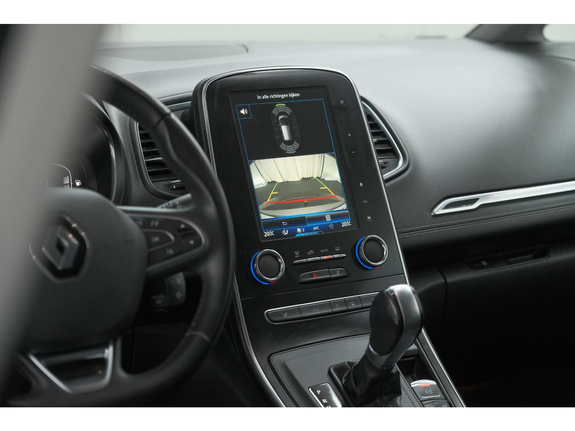 Renault Scénic 1.3 TCe 140 EDC Intens | Trekhaak | Camera | Head-Up Display | Dodehoekdetectie