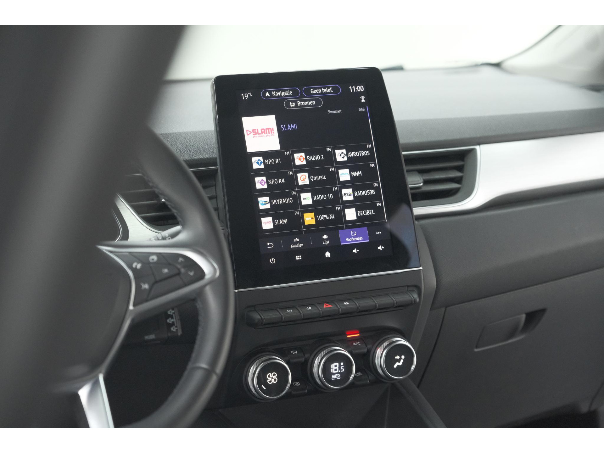 Renault Captur 1.6 E-Tech Plug-in Hybrid 160 Intens | Allseason Banden | Camera | 9.3 Inch Grootscherm | Apple Carplay