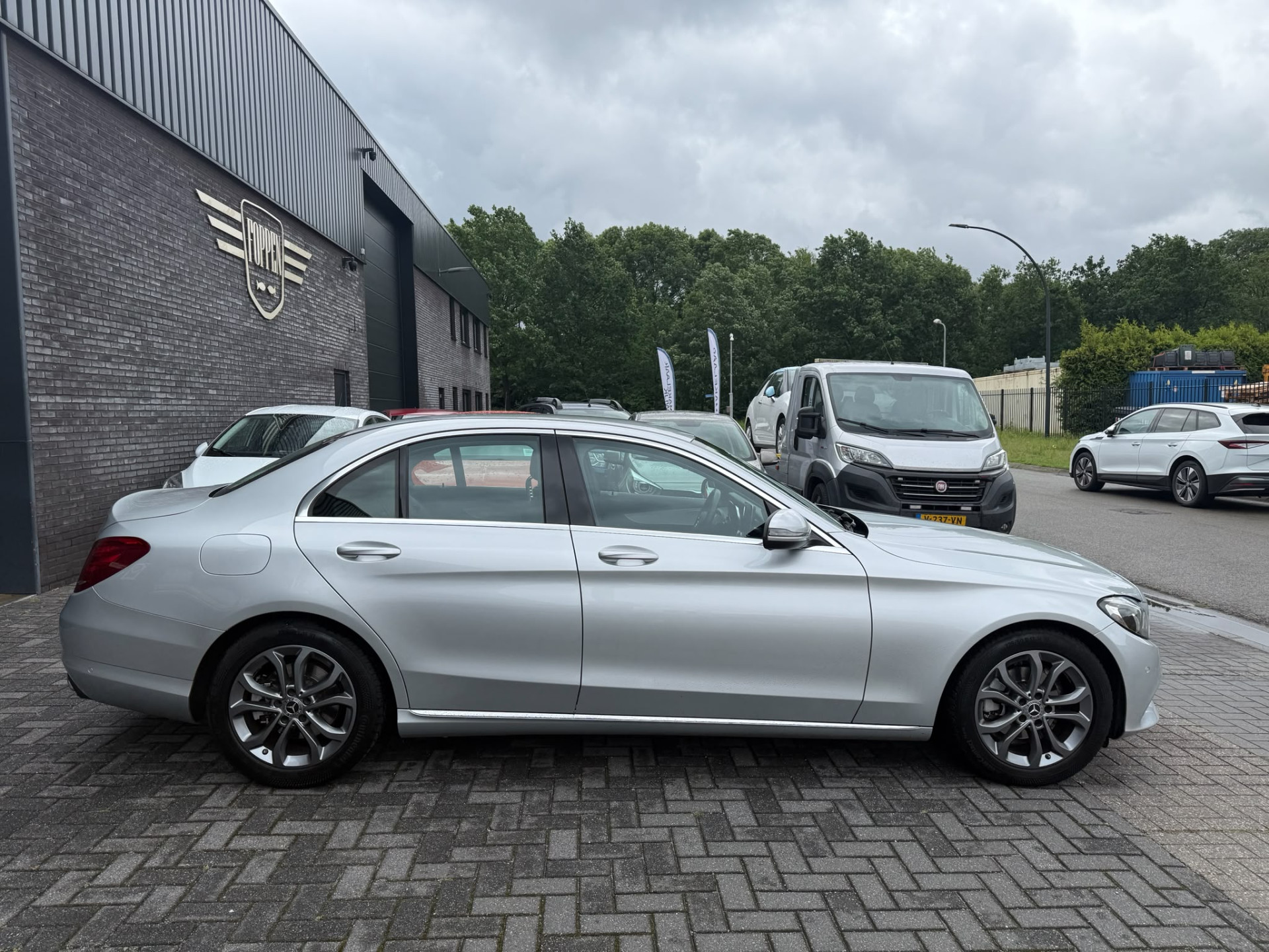 Mercedes-Benz C-klasse 180 Business Solution | 2E EIGENAAR |3/6/12MND GARANTIE | AUTOMAAT | CRUISE | LED | CAMERA | STOELVERW. | NAVI |