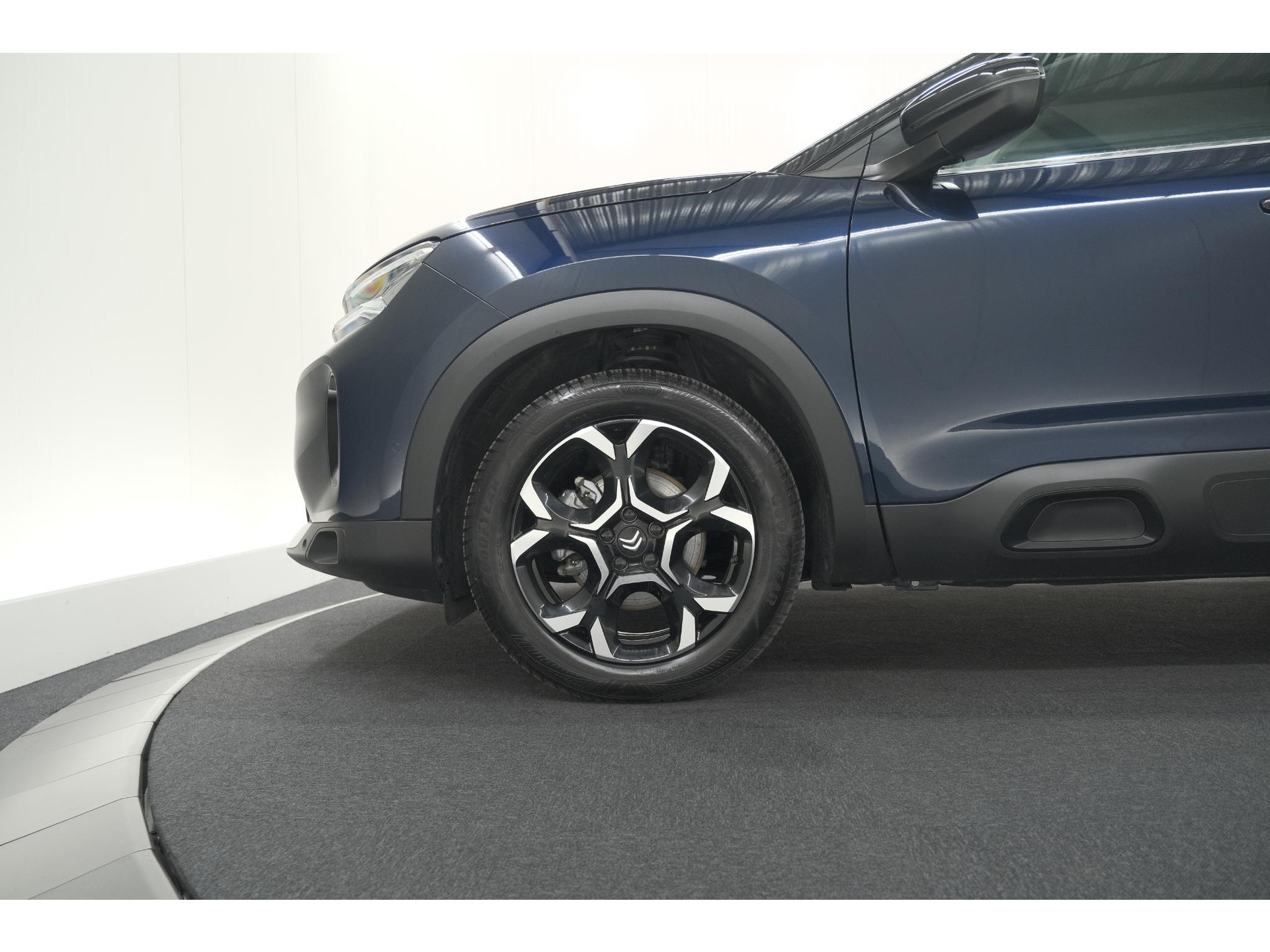 Citroen C5 Aircross 1.2 Hybrid 136 Max | Elektrische Kofferklep | Adaptieve Cruise Control | Camera | Dodehoekdetectie