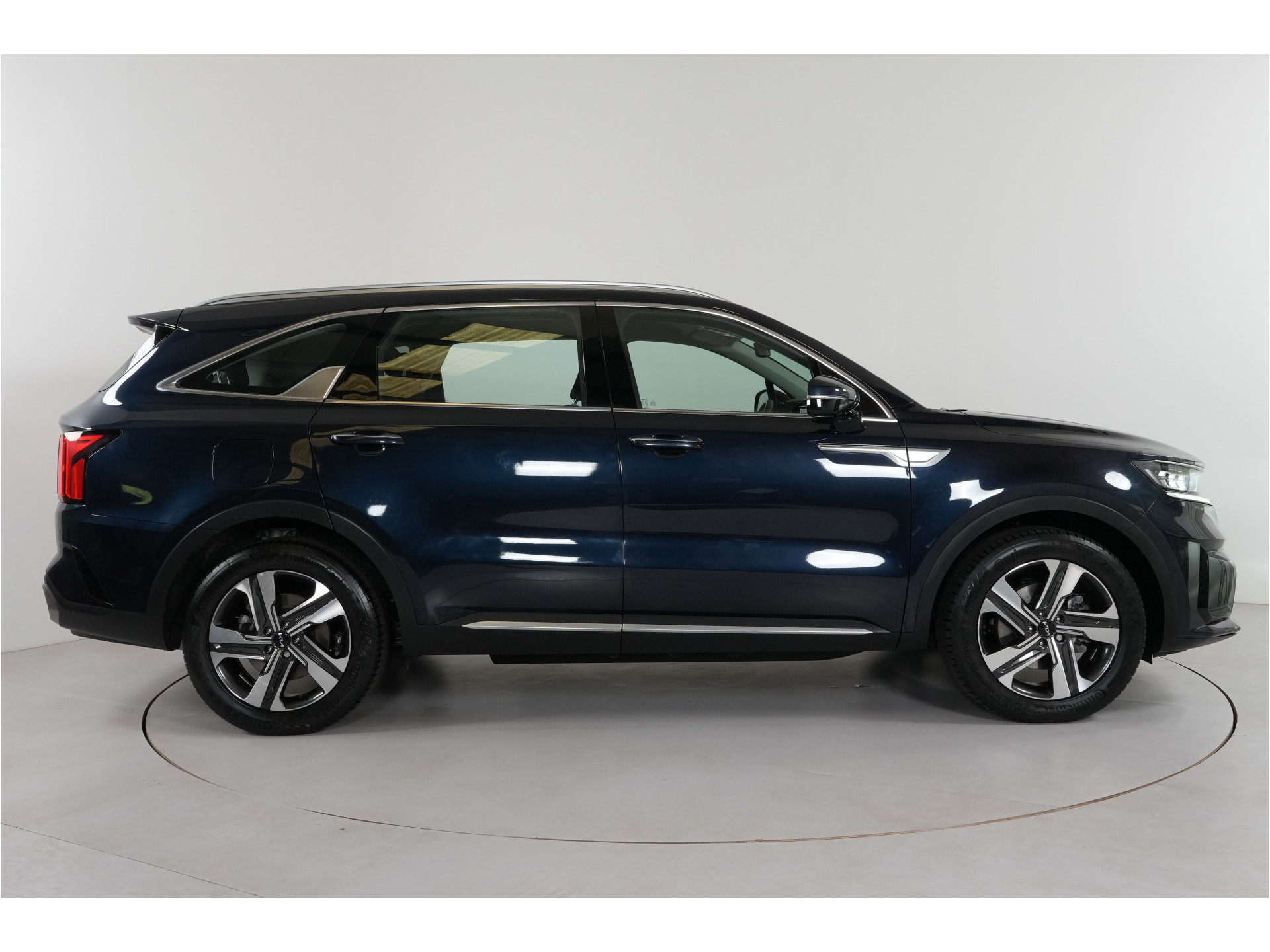 Kia Sorento 1.6 T-GDI 4WD 265 pk PHEV | SOH 100% | 7 pers | Dealer onderhouden |