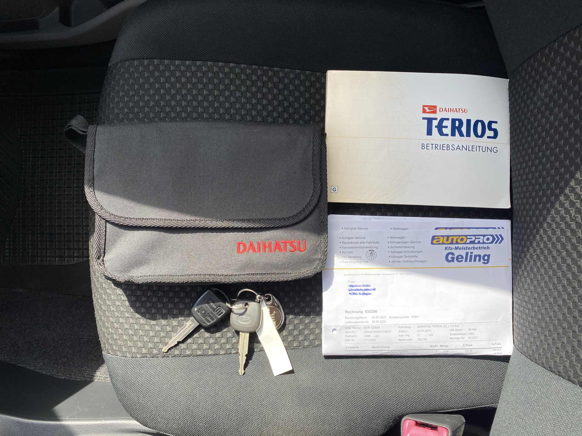 Daihatsu Terios 1.5 4WD Track AUT. | climate control | trekhaak | stoelverwarming | wielkoffer | dac/trc | elektrisch pakket