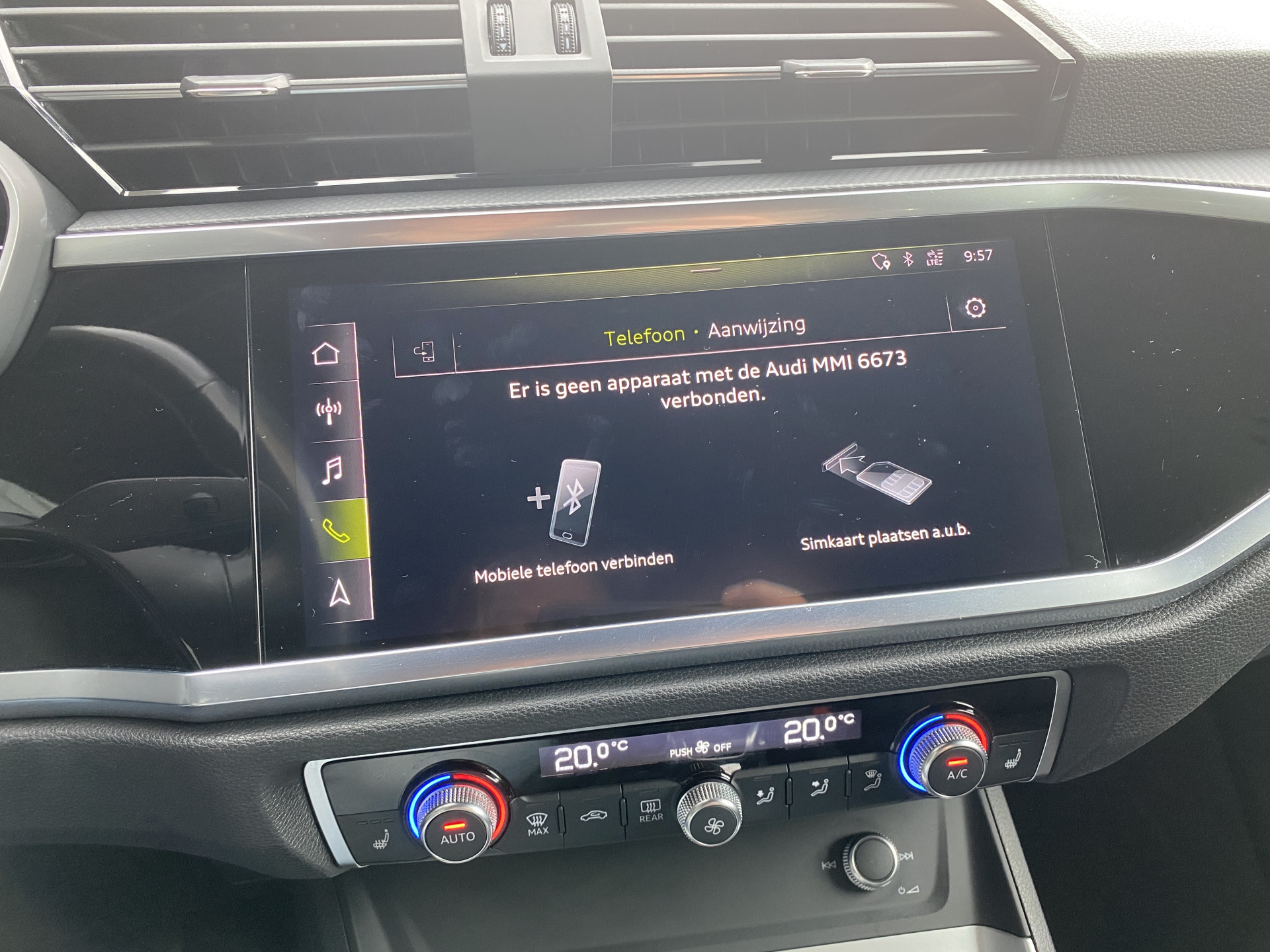 Audi Q3 35 TFSI 150 pk S Line AUT. | zwart optiek | 20'' lichtmetalen velgen | adaptieve cruise | sportstoelen | apple carplay | led kopl.