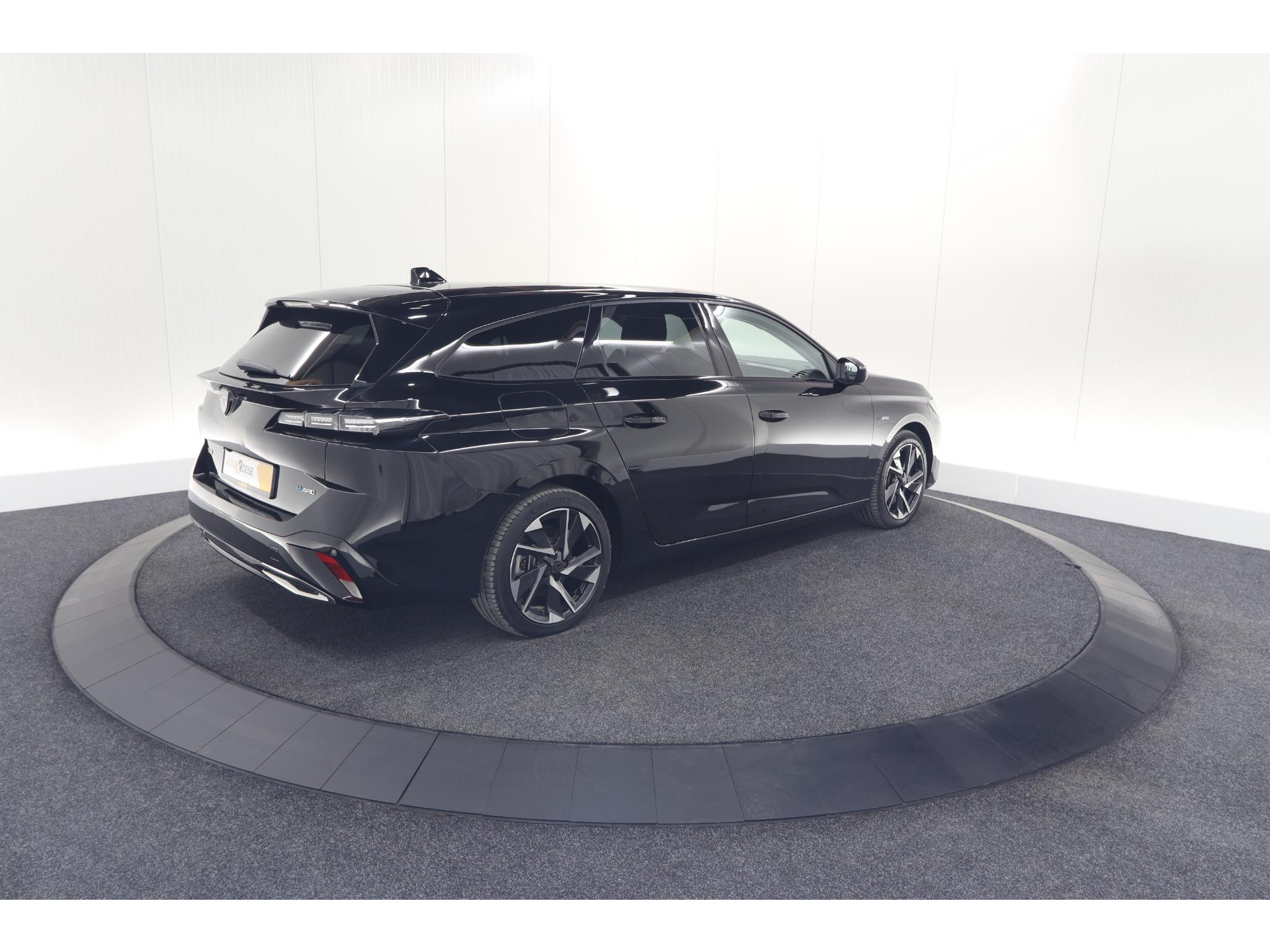Peugeot 308 SW 1.6 Plug-in Hybrid 180 Allure | Camera | Adaptieve Cruise Control | Navigatie