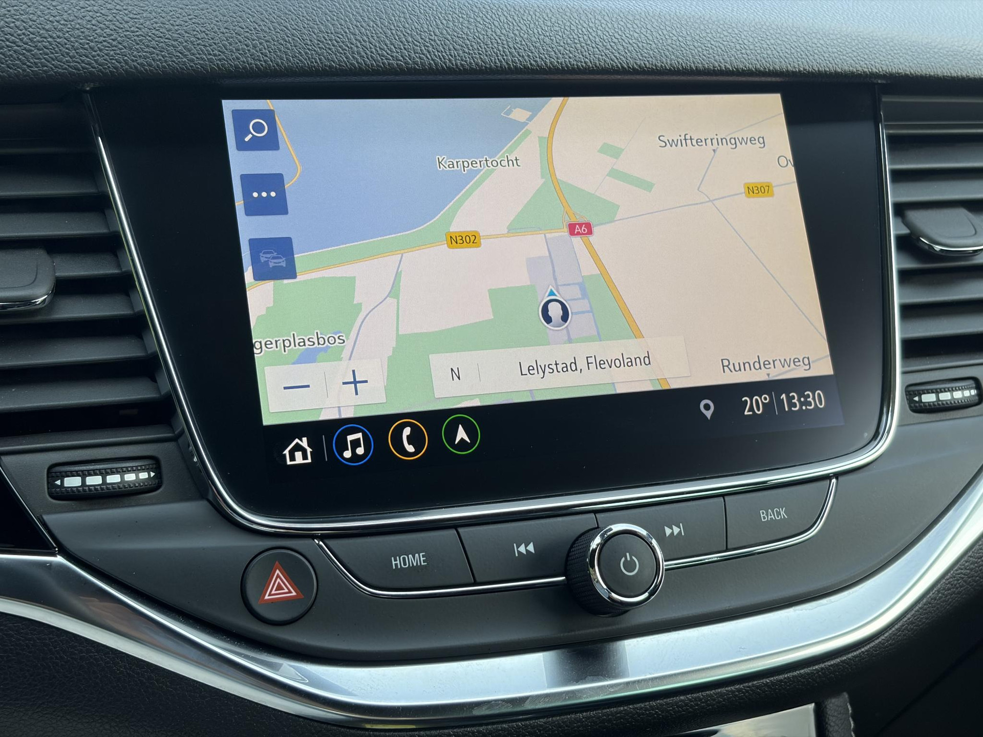 Opel Astra Sports Tourer 1.2 Ultimate 146pk,Afn Trekhaak,Camera,Keyless,Carplay,6 Bak,Stoelverw,Lm velgen,Alcantara-Leder,Dealer Onderhouden,Clima,Cruise,Dodehoek,Rijstrooksensor,N.A.P,Pdc V+A,Apk tot 07-2028