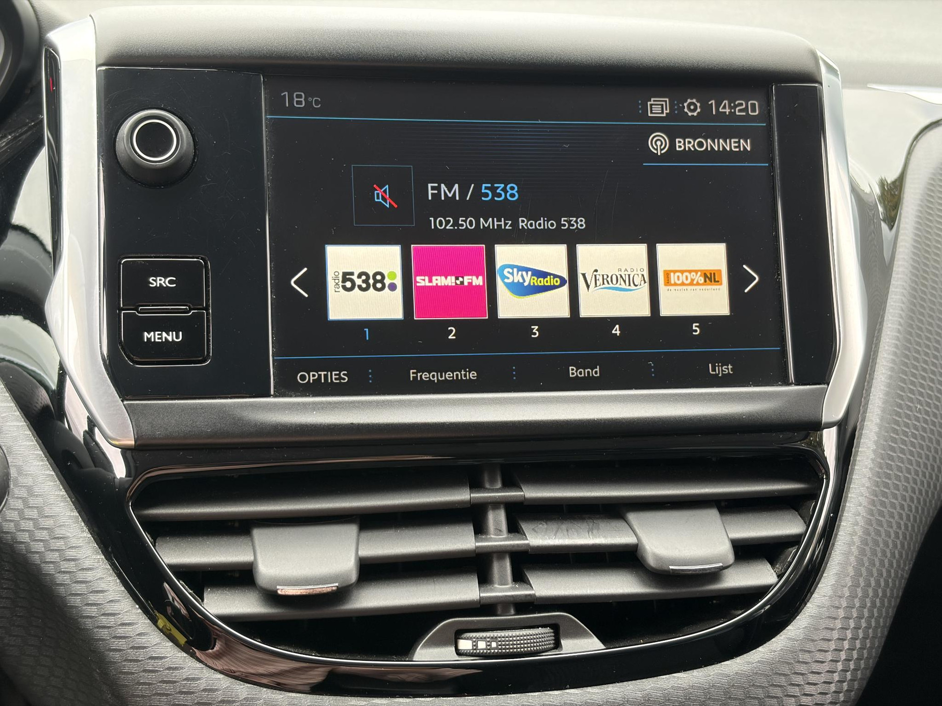 Peugeot 208 1.2 PureTech Blue Lease Executive ✓Dealer Onderhouden✓2e Eigenaar✓Navi✓Carplay✓Clima✓Cruise✓Pdc✓5 Deurs✓16'' Lm velgen✓N.A.P✓Apk tot 09-2027