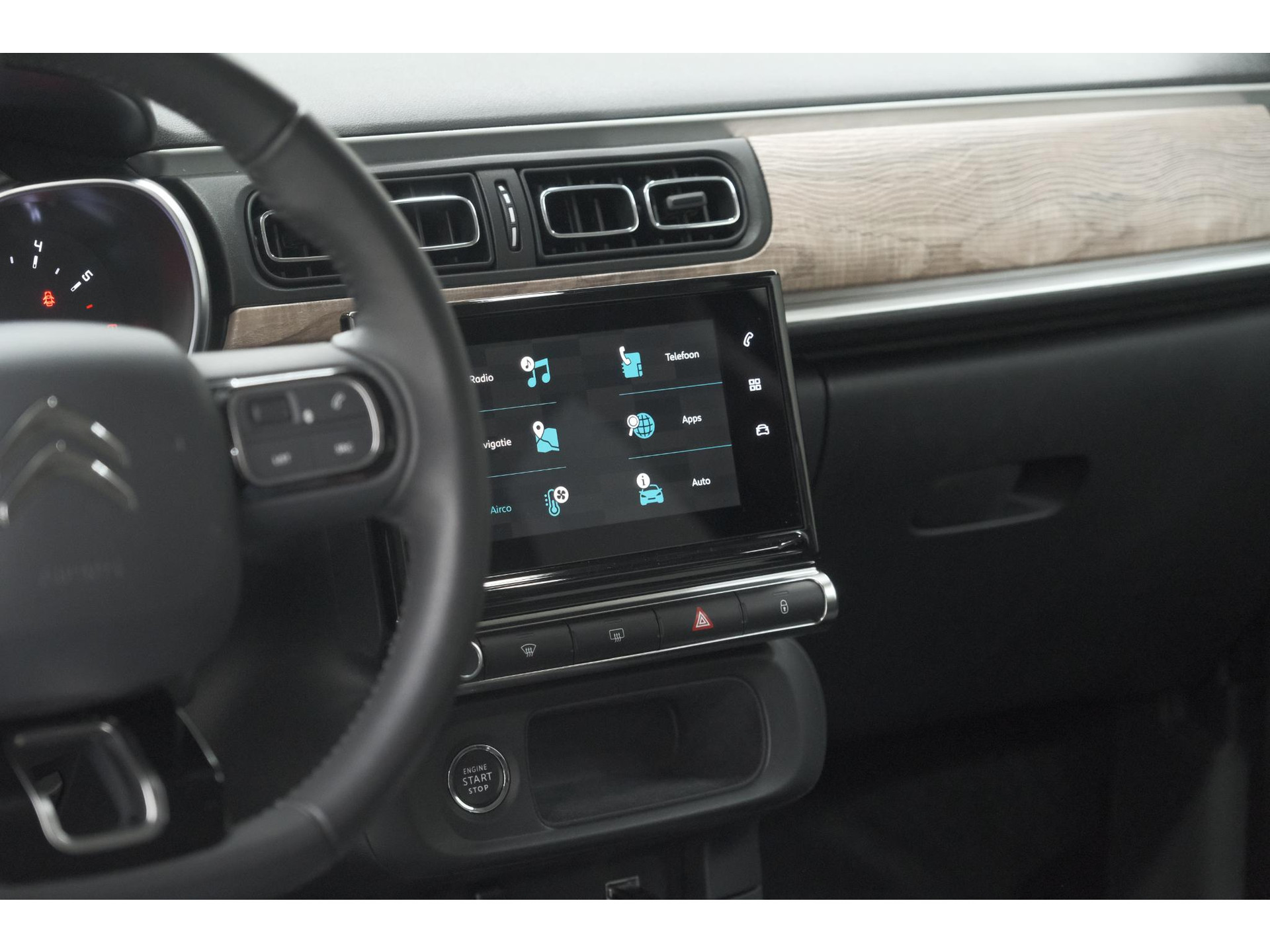 Citroen C3 PureTech 82 Max | Trekhaak | Keyless | Camera | Parkeersensoren | Navigatie | Stoelverwarming