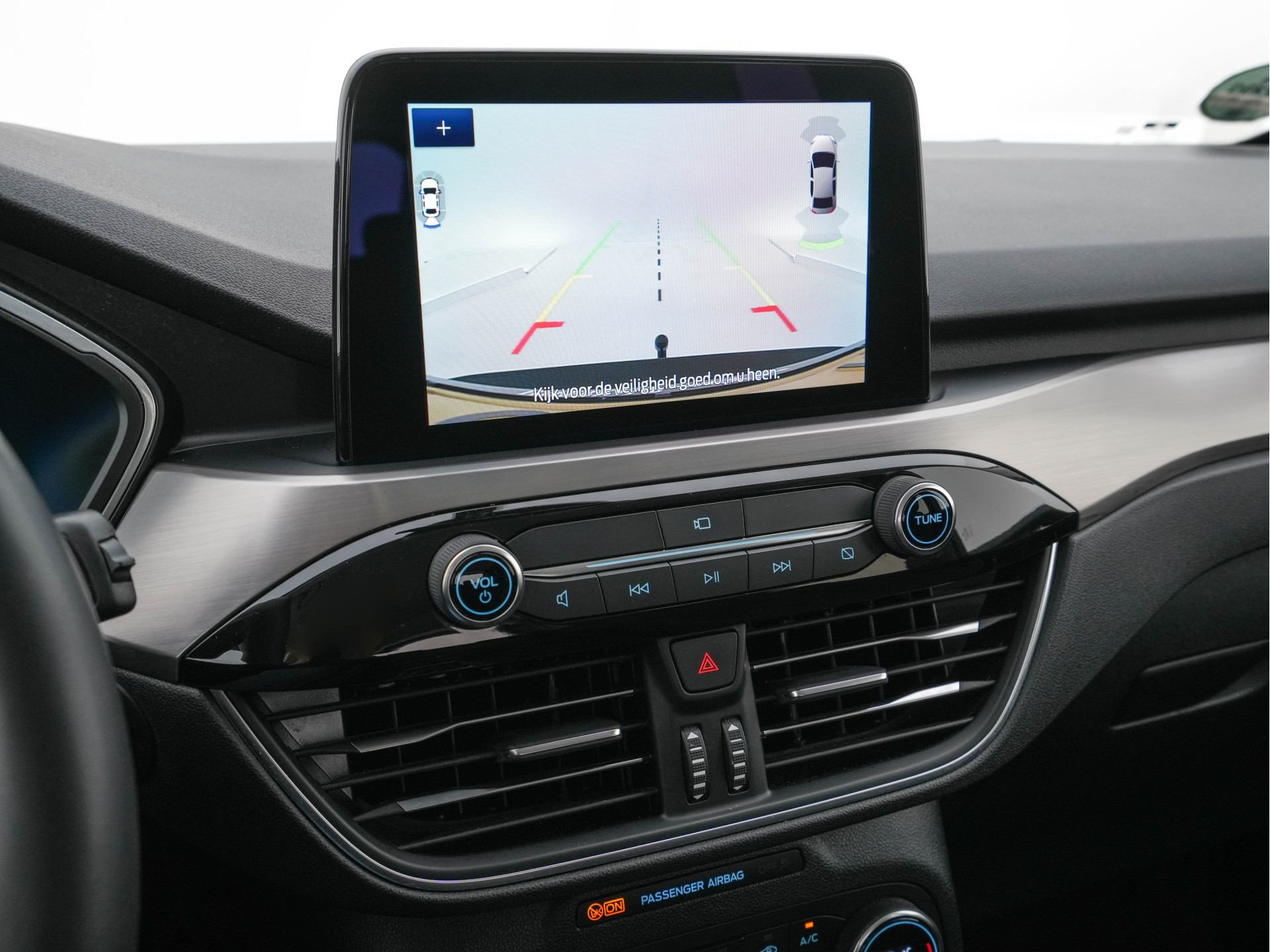 Ford Kuga 2.5 PHEV Titanium (INCL-BTW) *DIGI-COCKPIT | ADAPTIVE-CRUISE | BLINDSPOT | PARK-PILOT | CAMERA | NAVI-FULLMAP | HEATED-SEATS | COMFORT-SEATS | ECC | CARPLAY | PDC | DAB | LANE-ASSIST | 17''ALU*