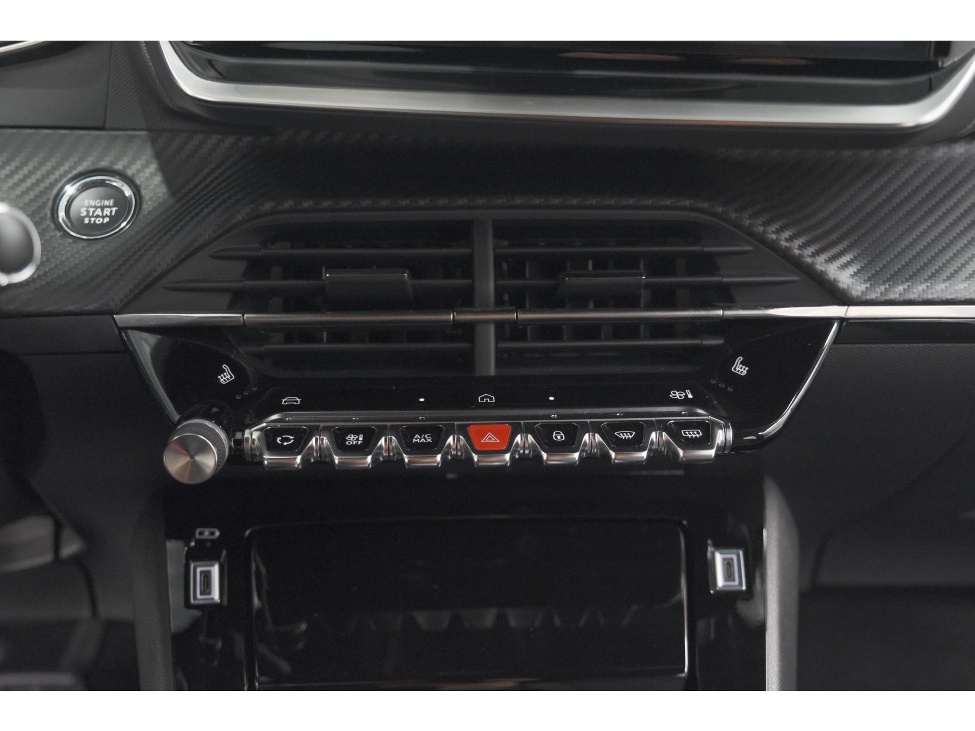 Peugeot 2008 PureTech 130 EAT8 Allure | 360 Camera | Adaptieve Cruise Control | Navigatie