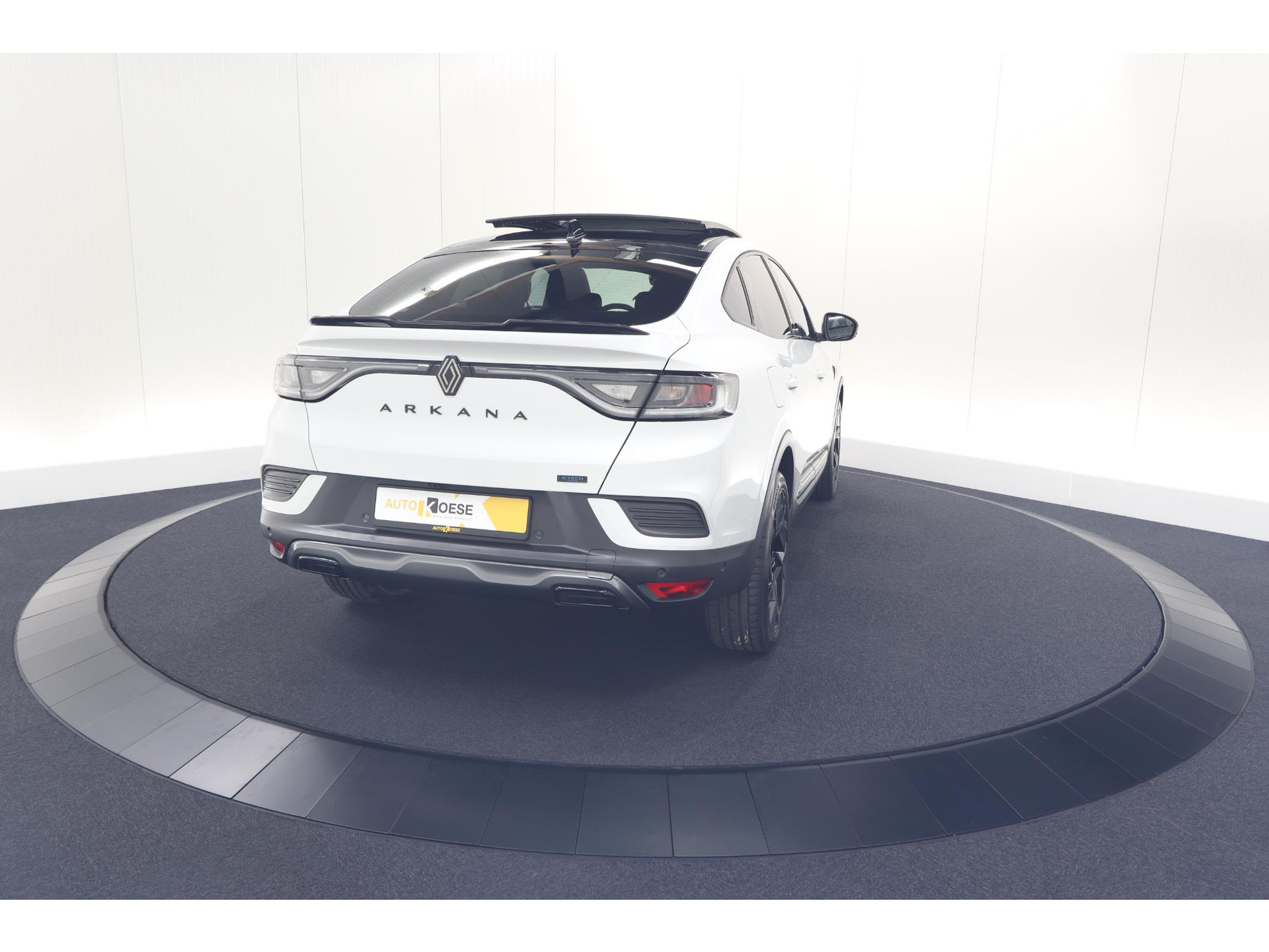 Renault Arkana 1.6 E-Tech full hybrid 145 esprit Alpine | 360 Camera | Panoramadak | Stoelverwarming | Dodehoekdetectie