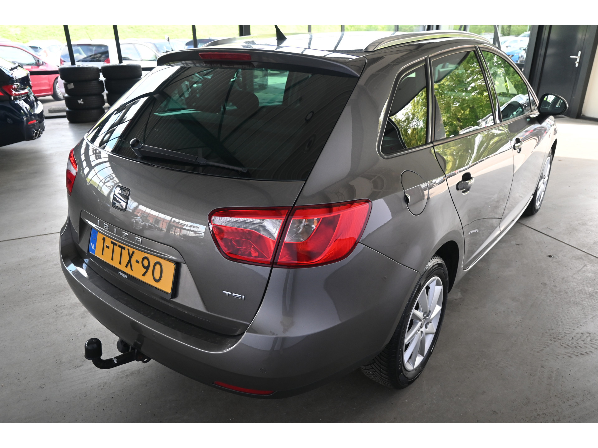 SEAT Ibiza ST 1.2 TSI Automaat Style Airco Navigatie Cruise Control Trekhaak Rijklaarprijs Inruil Mogelijk!