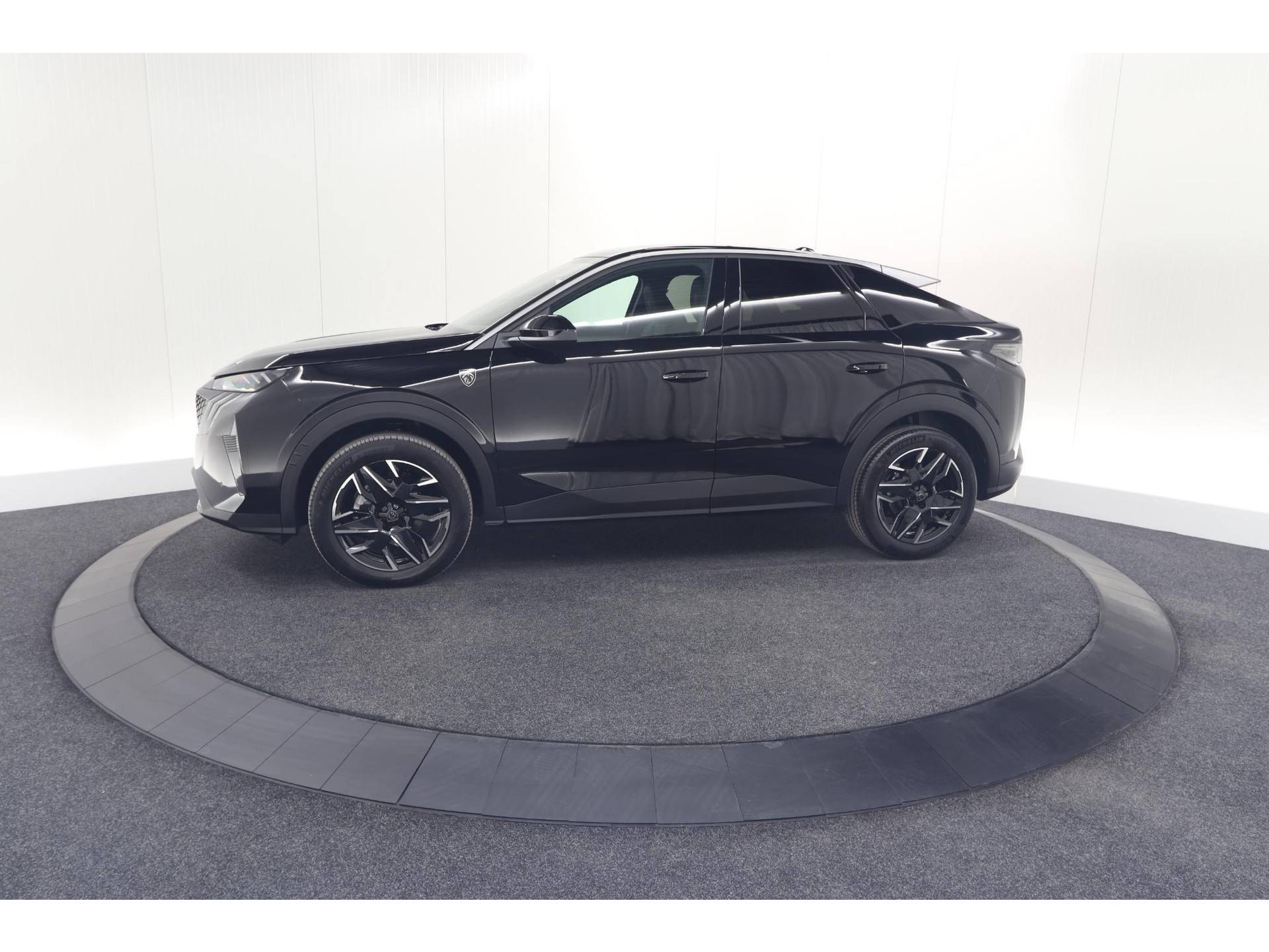 Peugeot 3008 Hybrid 145 e-DCS6 GT | Elektrische Kofferklep | Camera | Adaptieve Cruise Control | Apple CarPlay