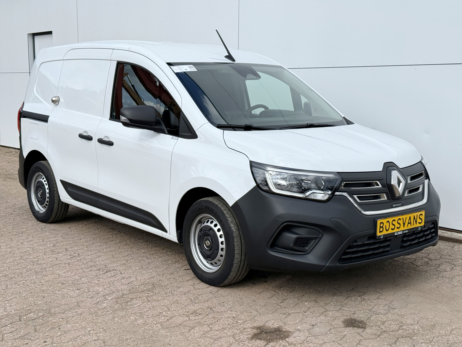 Renault Kangoo E-Tech 45kWh 122PK Elektrisch L1 300km WLTP 98.6% (SOH) 80kW Snelladen Climate Control Cruise Control LED Navigatie Parkeersensoren Achter