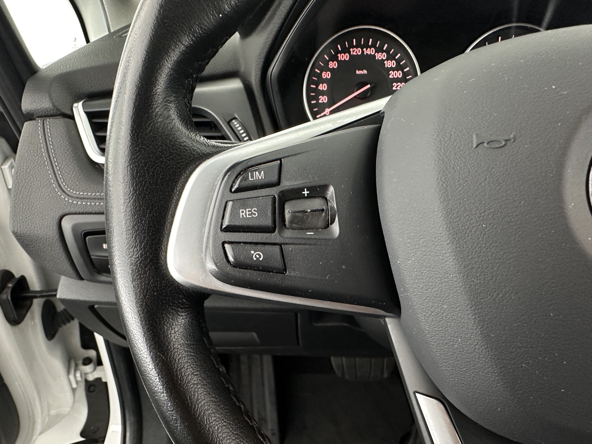 BMW 2-serie Active Tourer 225xe Sport-Line Centennial High Executive Aut. *FULL-LED | NAVI-FULLMAP | HEATED-SPORTSEATS | ECC | PRIVACY-GLASS | PDC | CRUISE | 18''ALU*