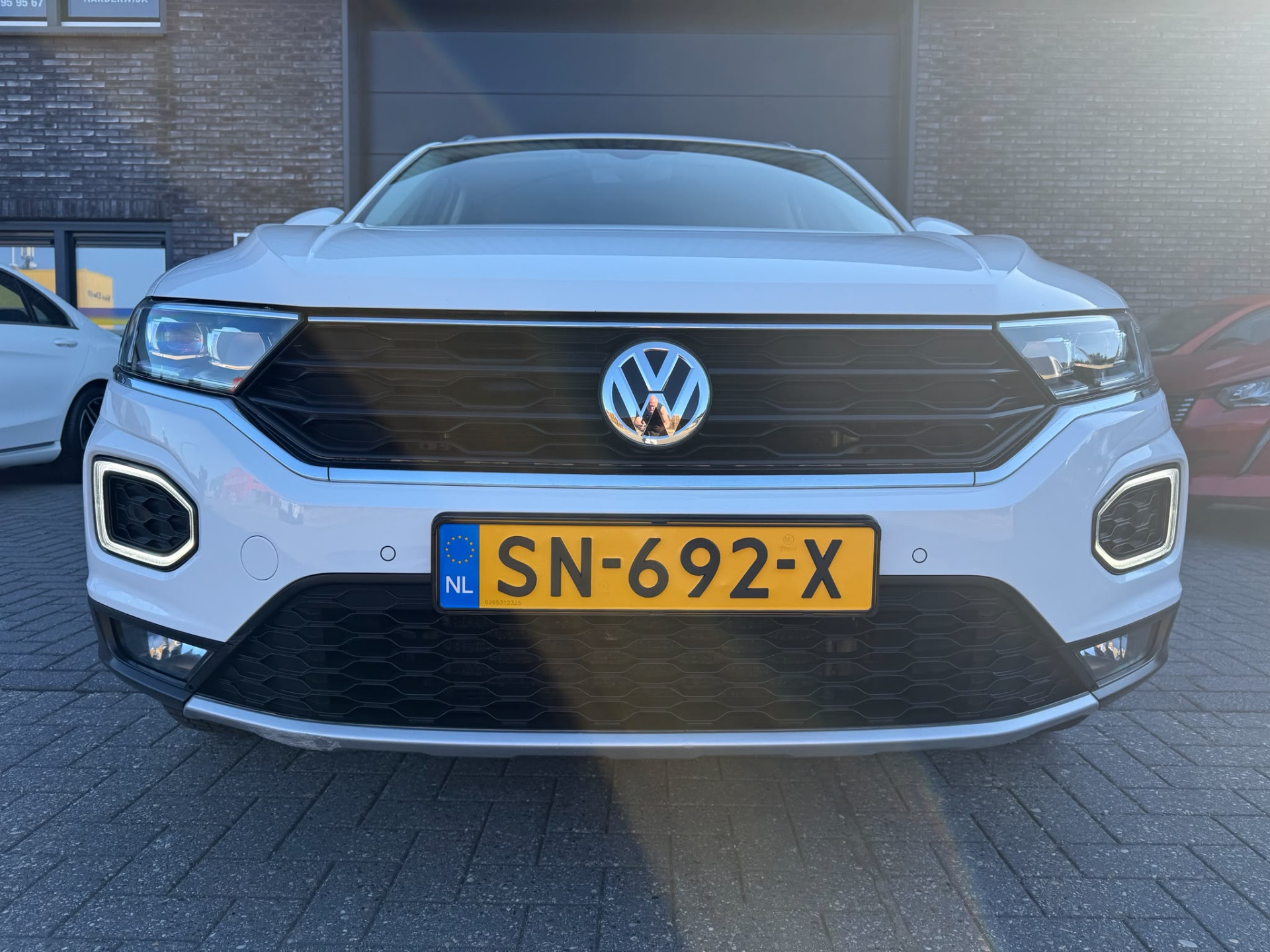 Volkswagen T-Roc 1.0 TSI Style | 1E EGENAAR | 3/6 OF 12MND GARANTIE | PANODAK | ACC | LANE ASSIST | AIRCO |