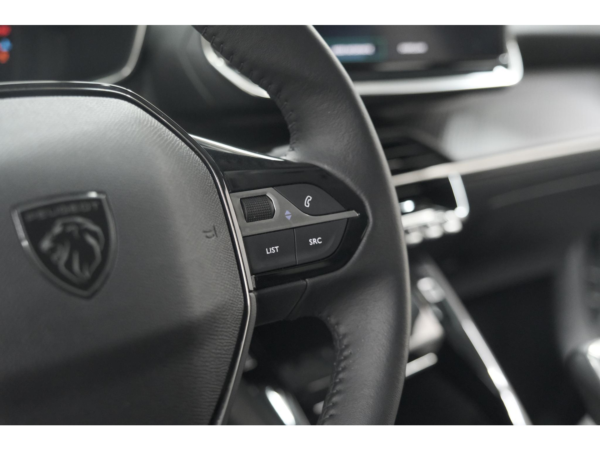 Peugeot 208 PureTech 100 Allure | 360 Camera | Dodehoekdetectie | Apple Carplay