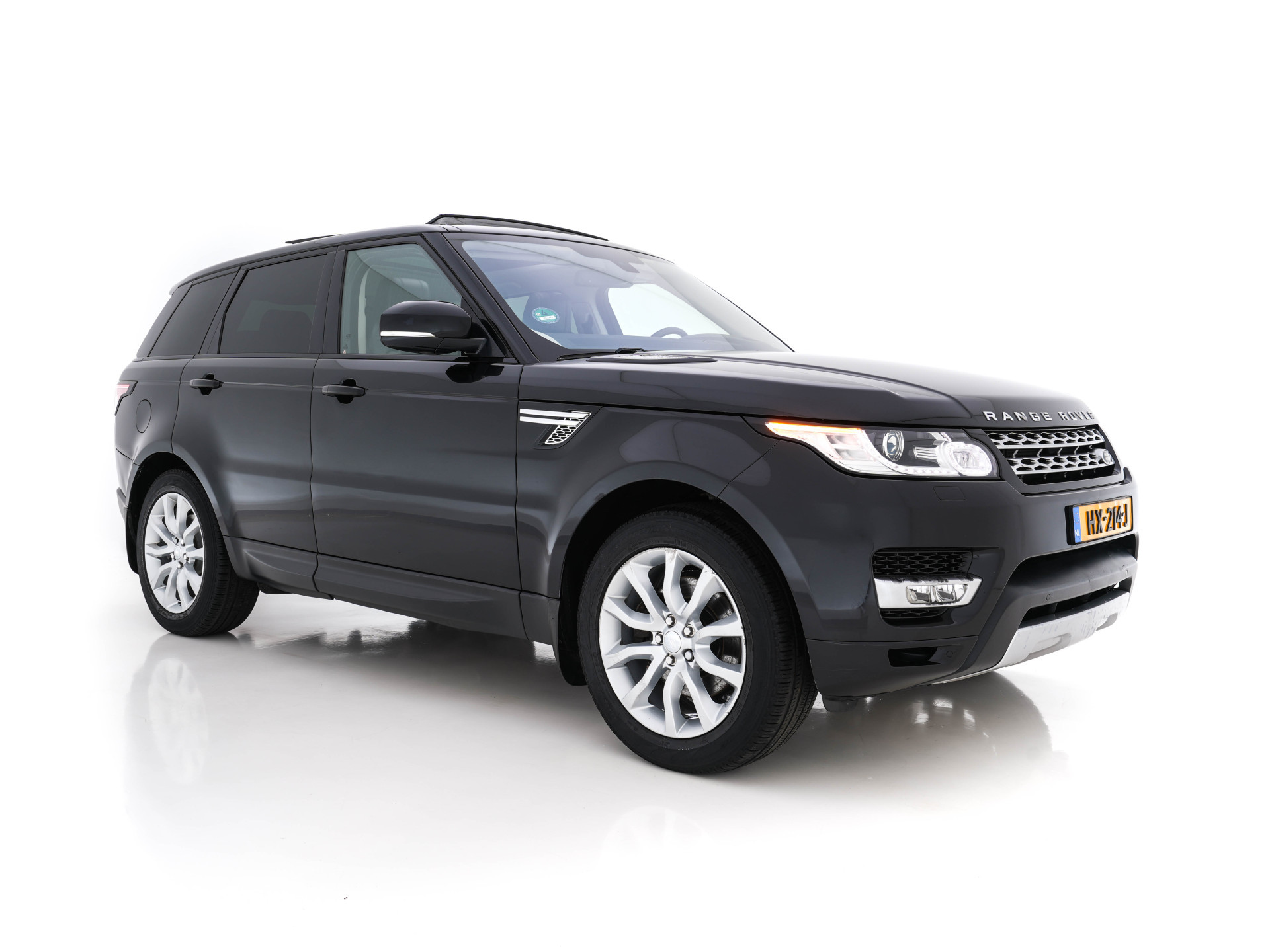 Land Rover Range Rover Sport 3.0 TDV6 HSE Dynamic [ 7-Pers ] Aut. *PANO | LEATHER | BI-XENON | NAVI-FULLMAP | CAMERA | CRUISE | HEAD-UP | MEMORY-PACK | HEATED-COMFORTSEATS | PRIVACY-GLASS | SHIFT-PADDLES | TOWBAR | 20"ALU*