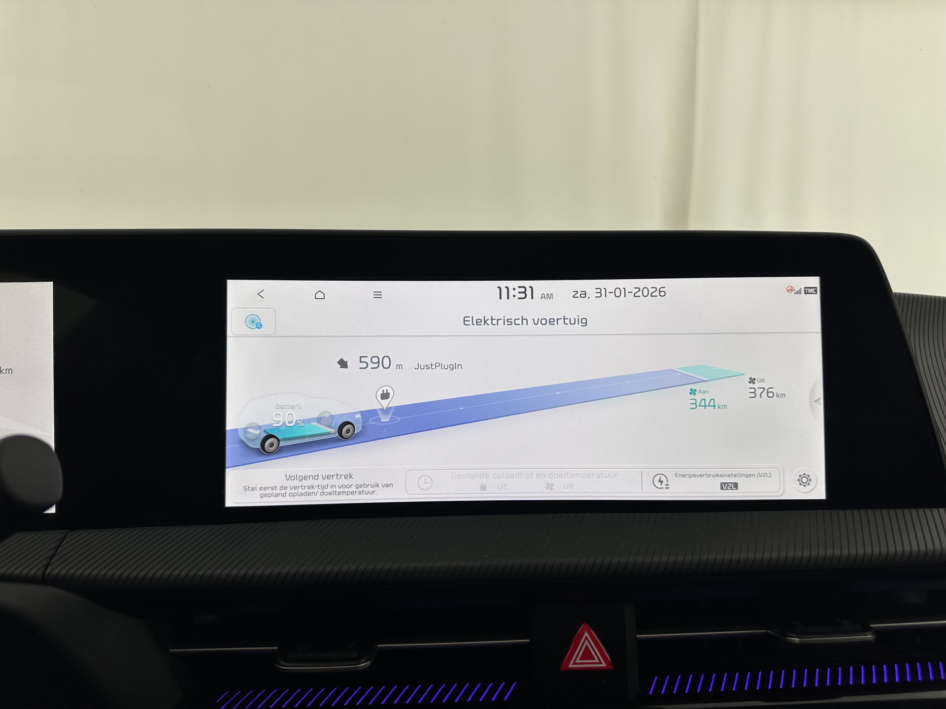 Kia EV6 GT-Line 77.4 kWh (INCL-BTW) *AUT | PANO | HEAD-UP | LEATHER-ALCANTARA | ADAPTIVE-CRUISE | DIGI-COCKPIT | MERIDIAN-AUDIO | MEMORY-PACK | FULL-LED | KEYLESS | TOP-VIEW | DAB | BLIND-SPOT | NAVI-FULLMAP | PRIVAC